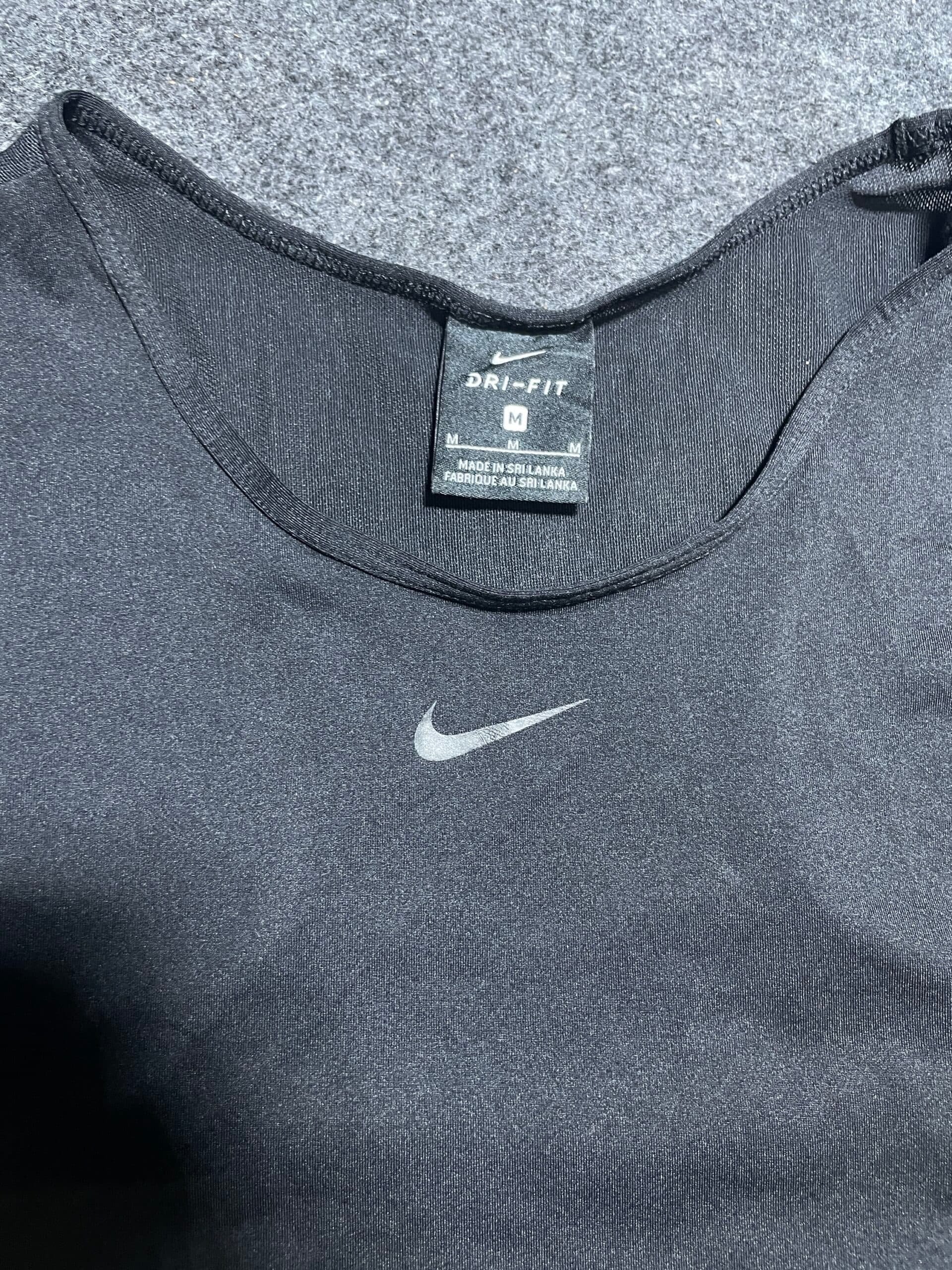 Nike thrift clothing India detail view