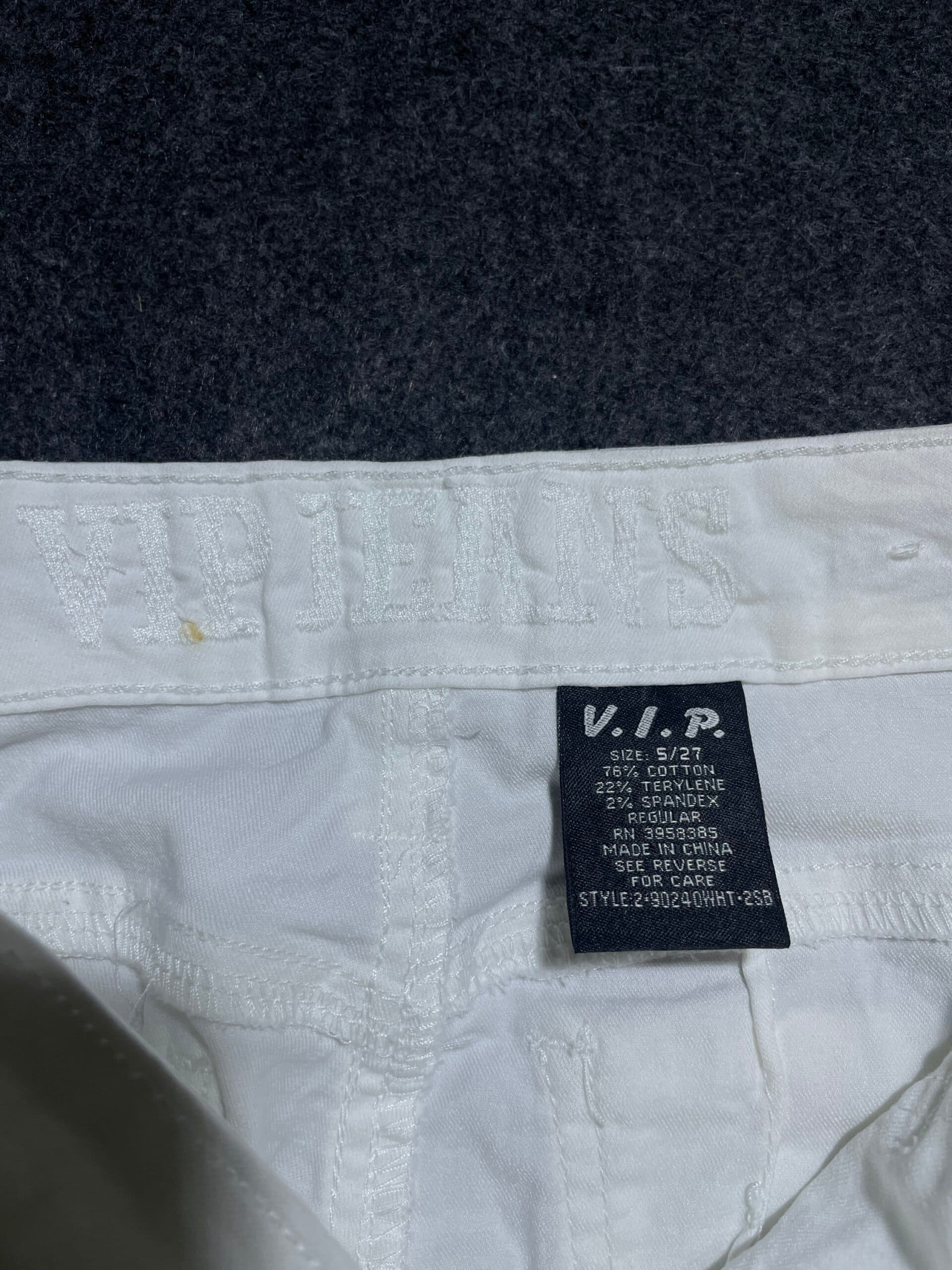 Branded thrift chinos India close-up