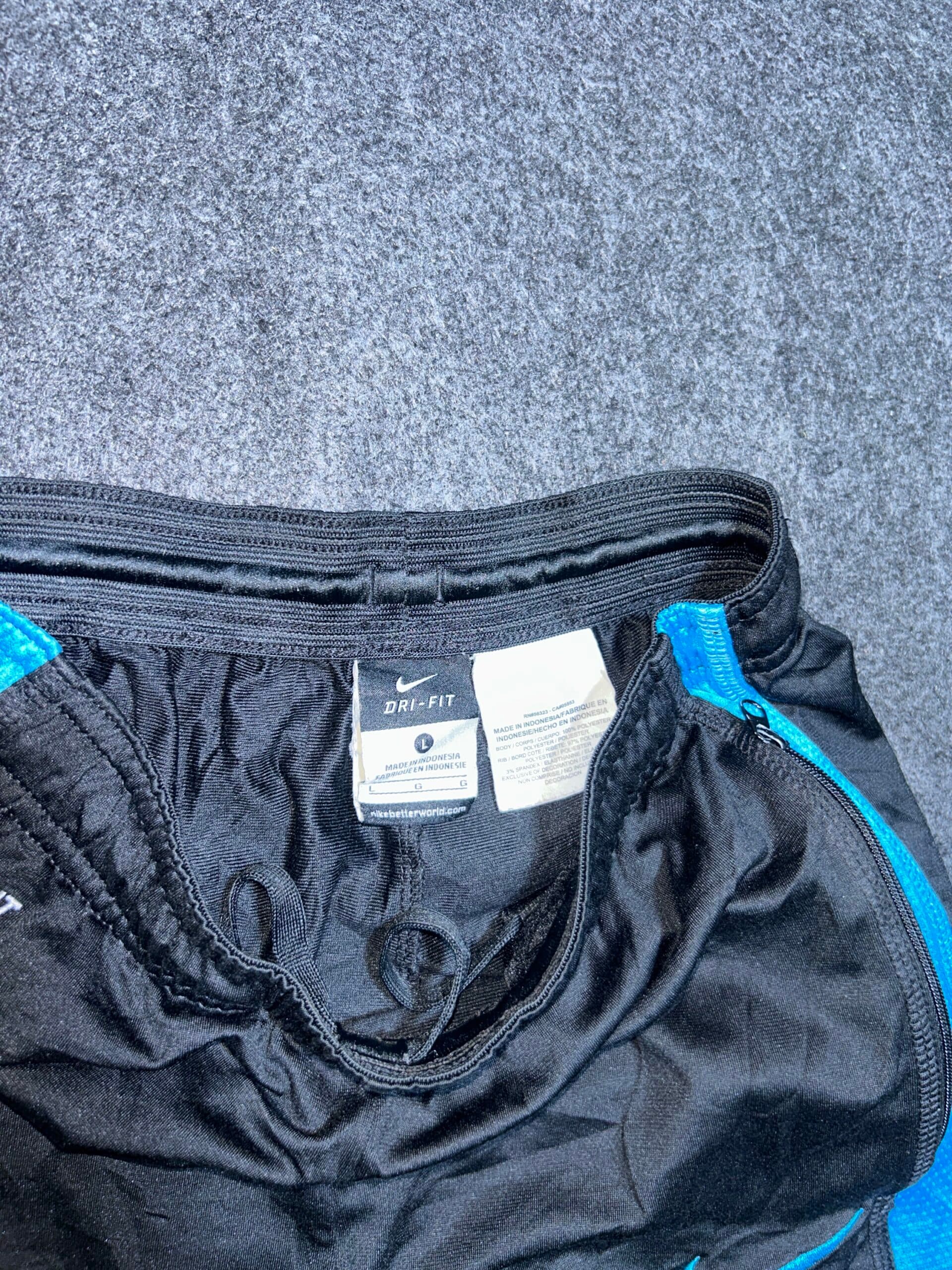 Nike Dri-FIT thrift shorts India close-up