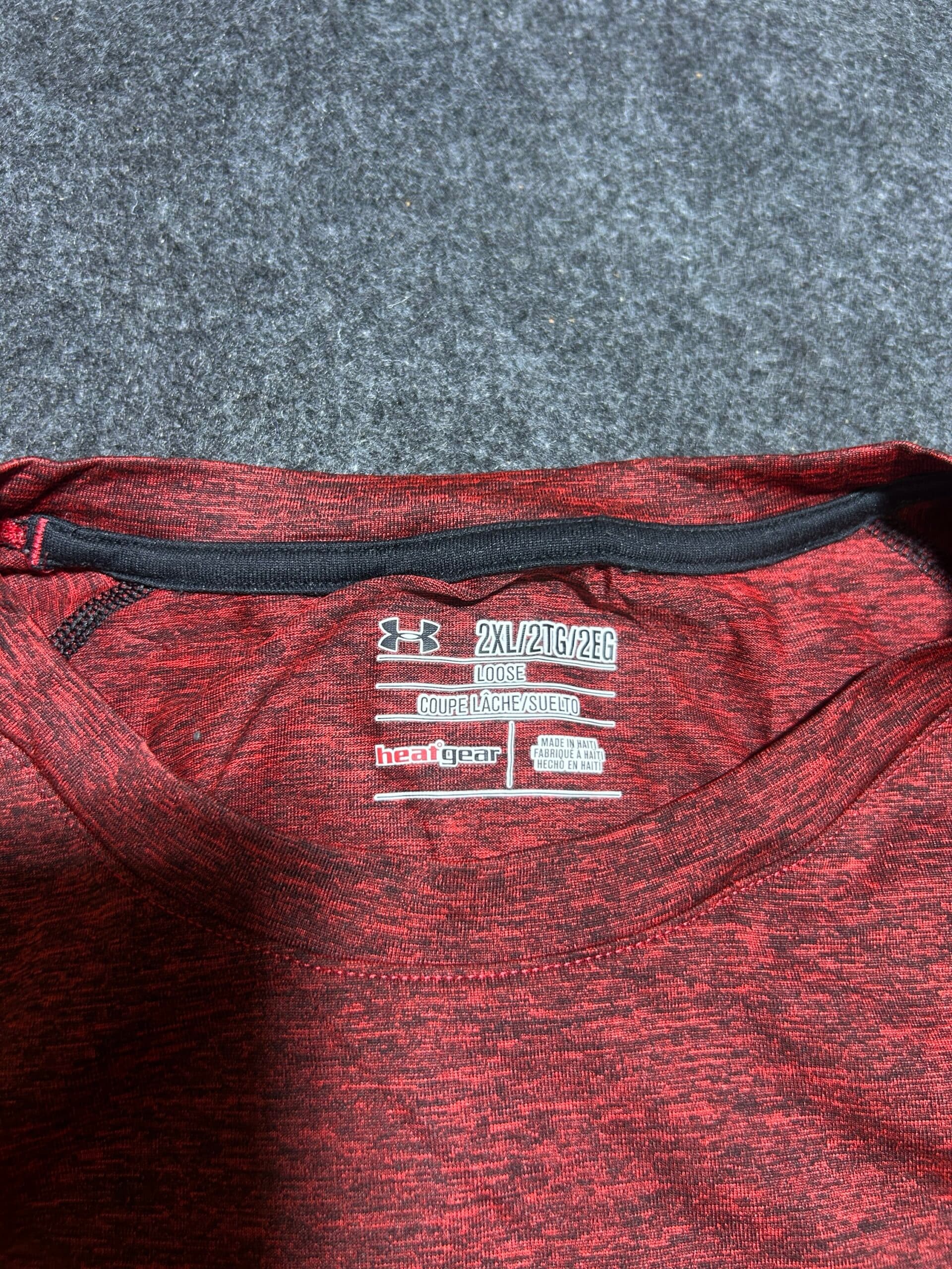 Under Armour HeatGear thrift t-shirt India detail view