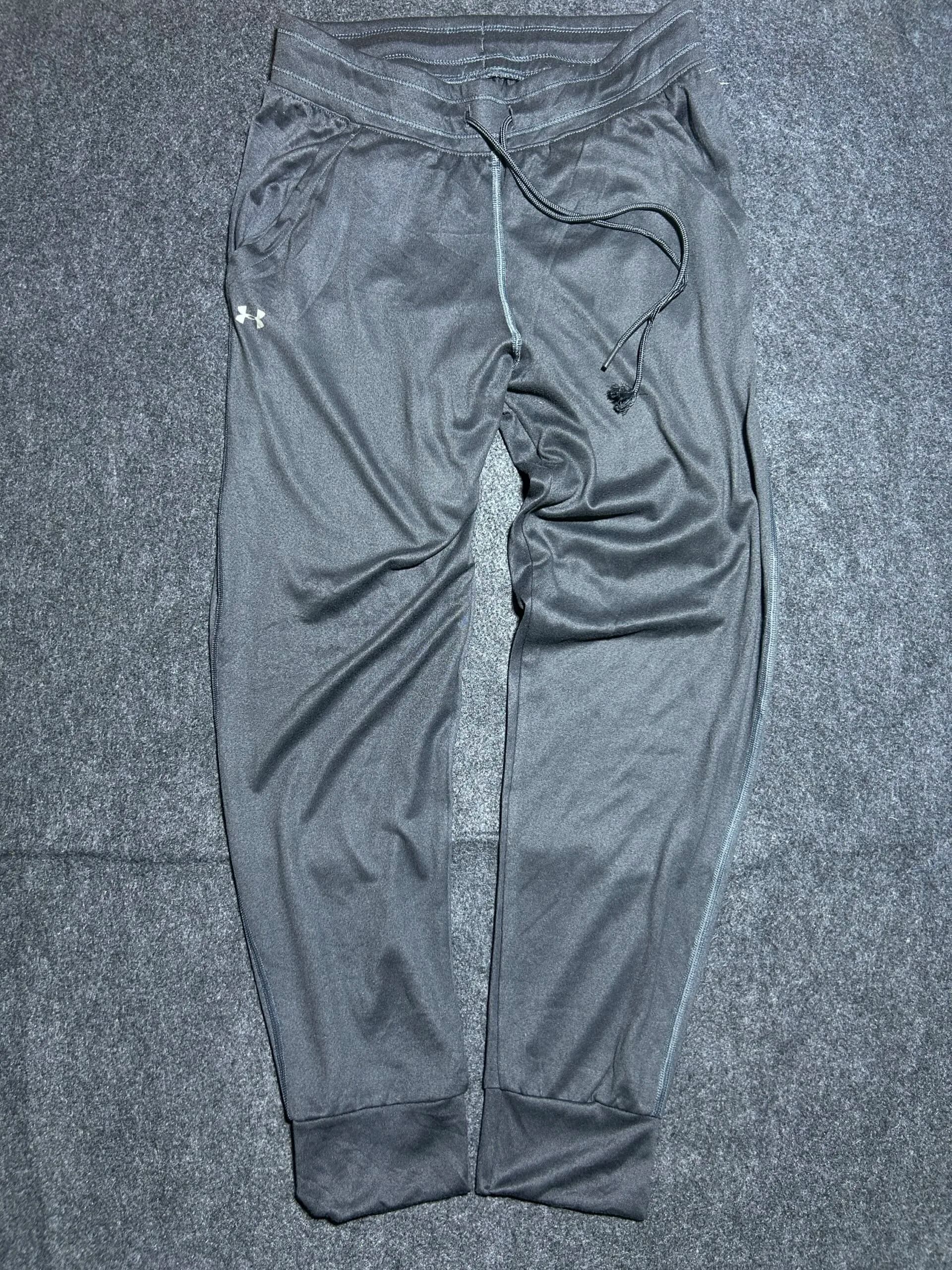 Under Armour HeatGear thrift track pants India