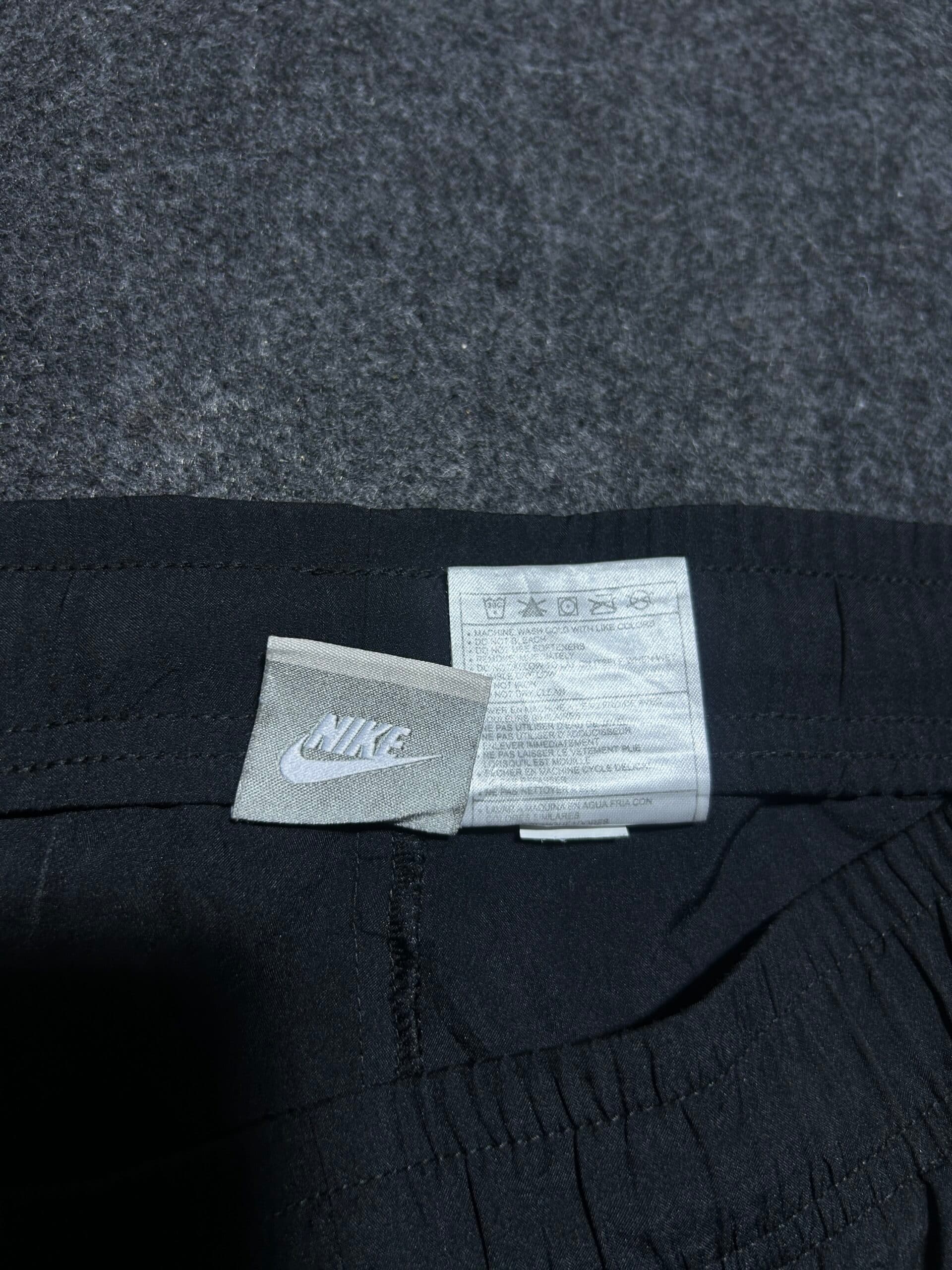 Nike thrift track pants India detail view
