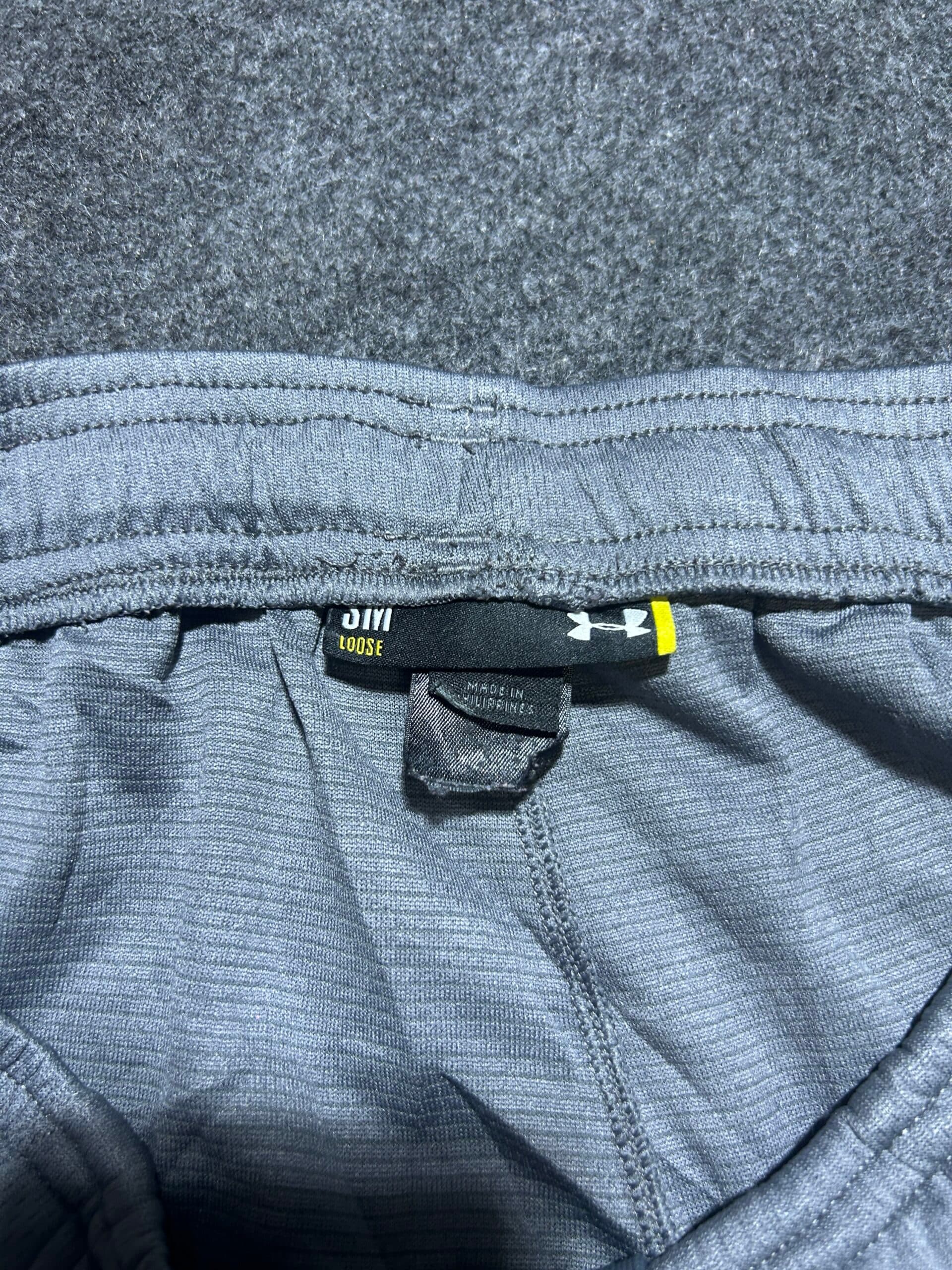 Under Armour thrift track pants India detail view