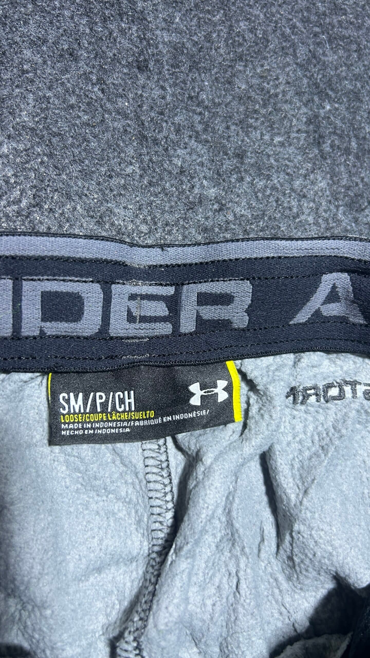 Under Armour thrift track pants India detail view