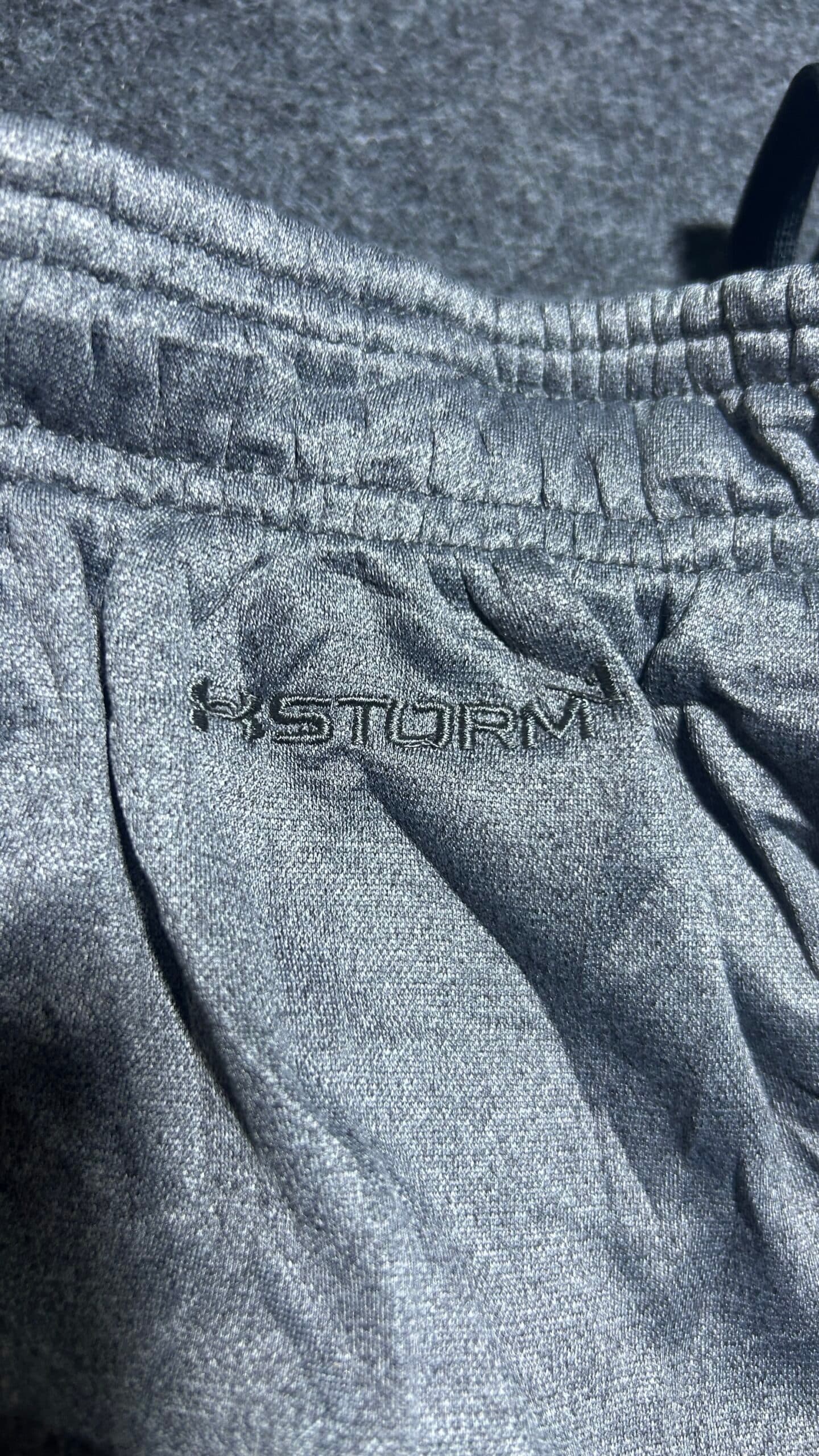 Under Armour thrift track pants India close-up