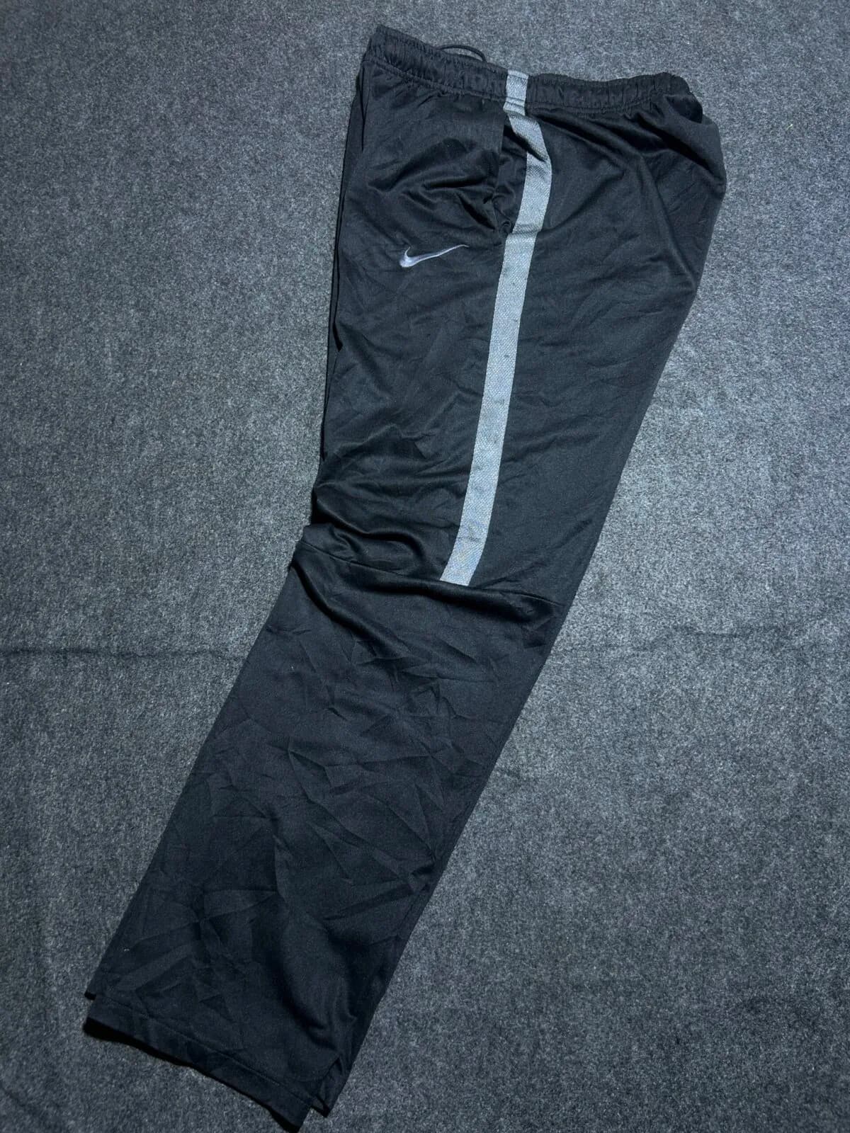 Nike thrift track pants India