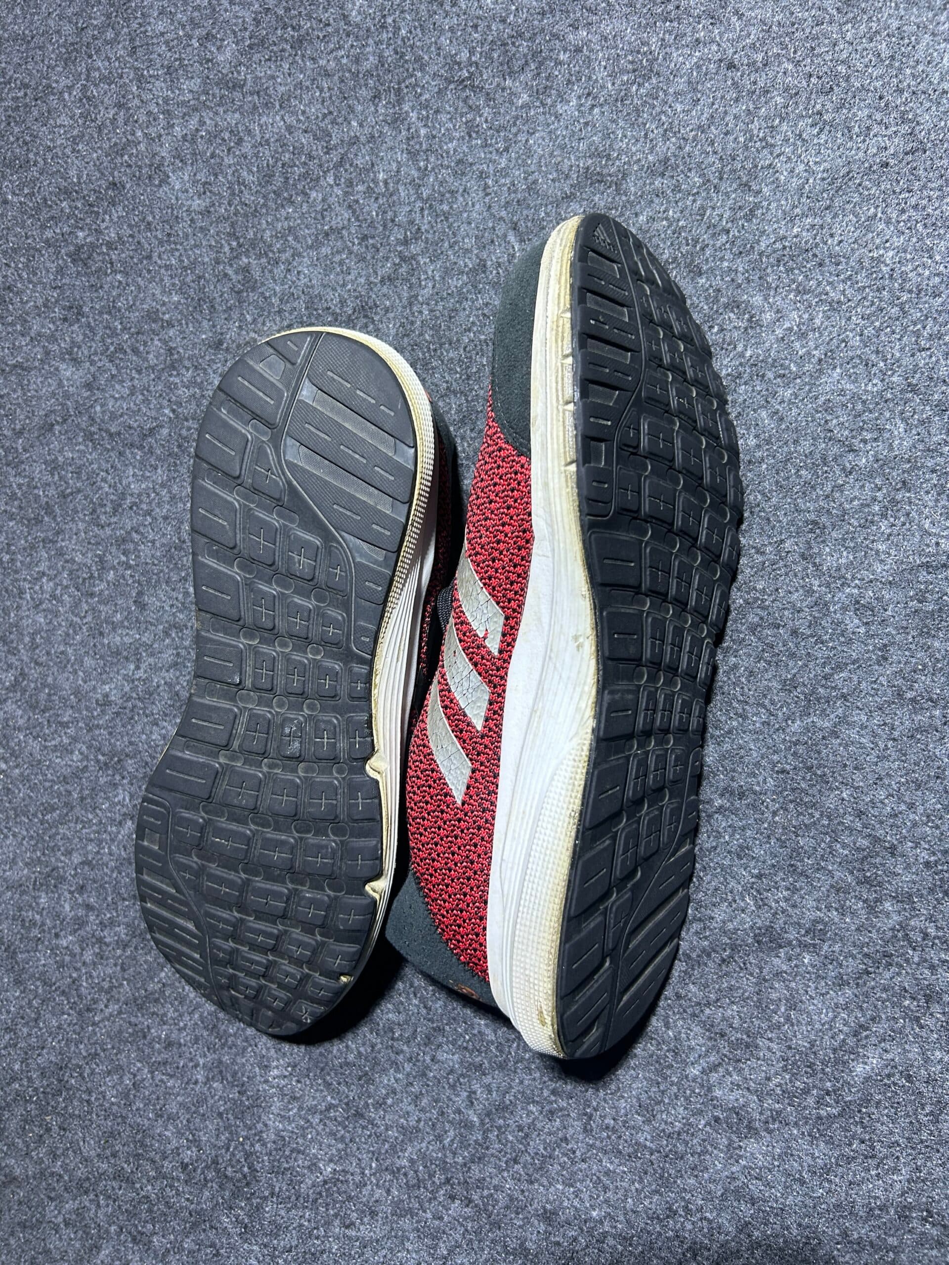Adidas thrift running shoes India close-up