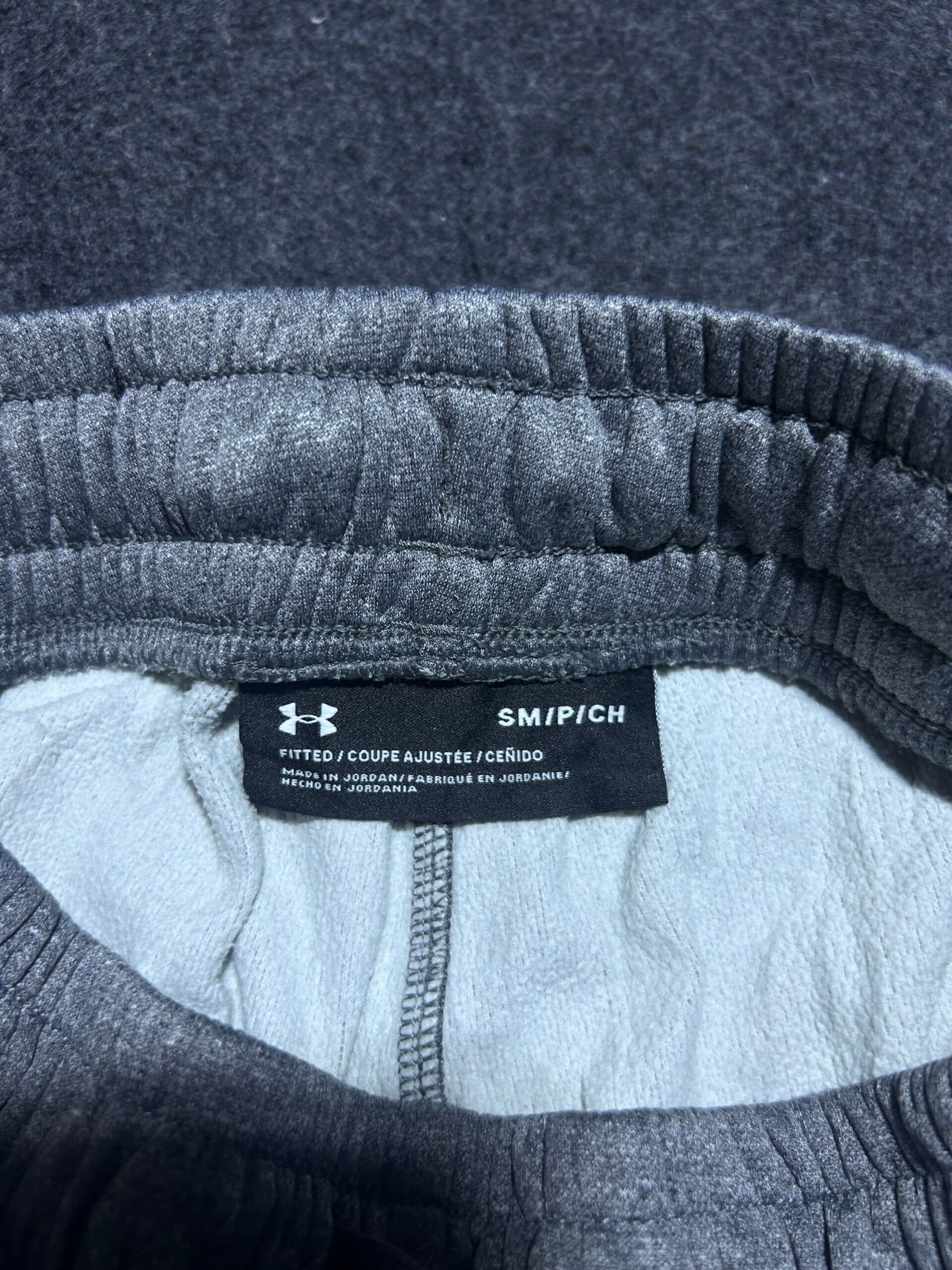 Under Armour thrift track pants India close-up