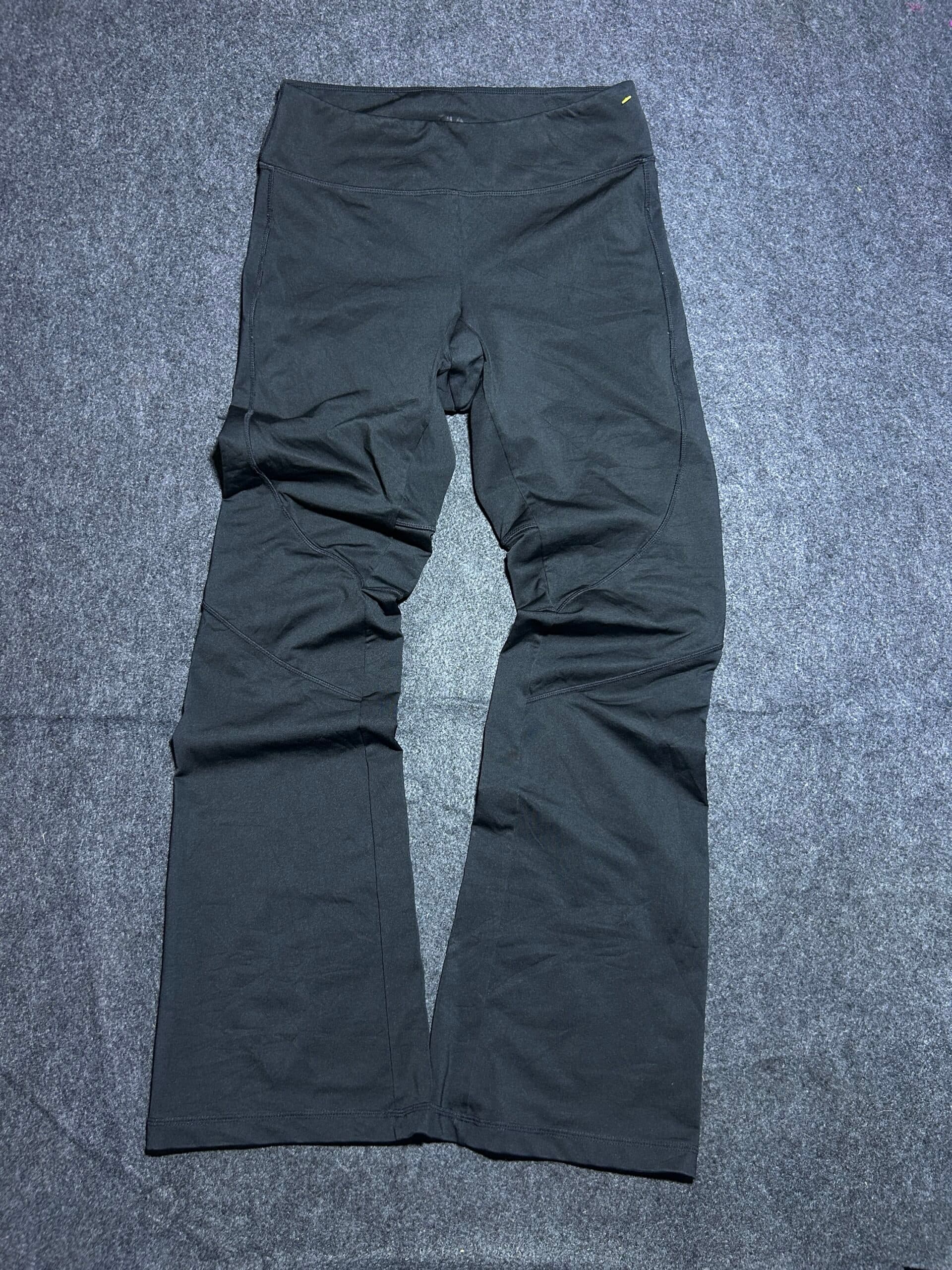 Fila thrift pants India back view