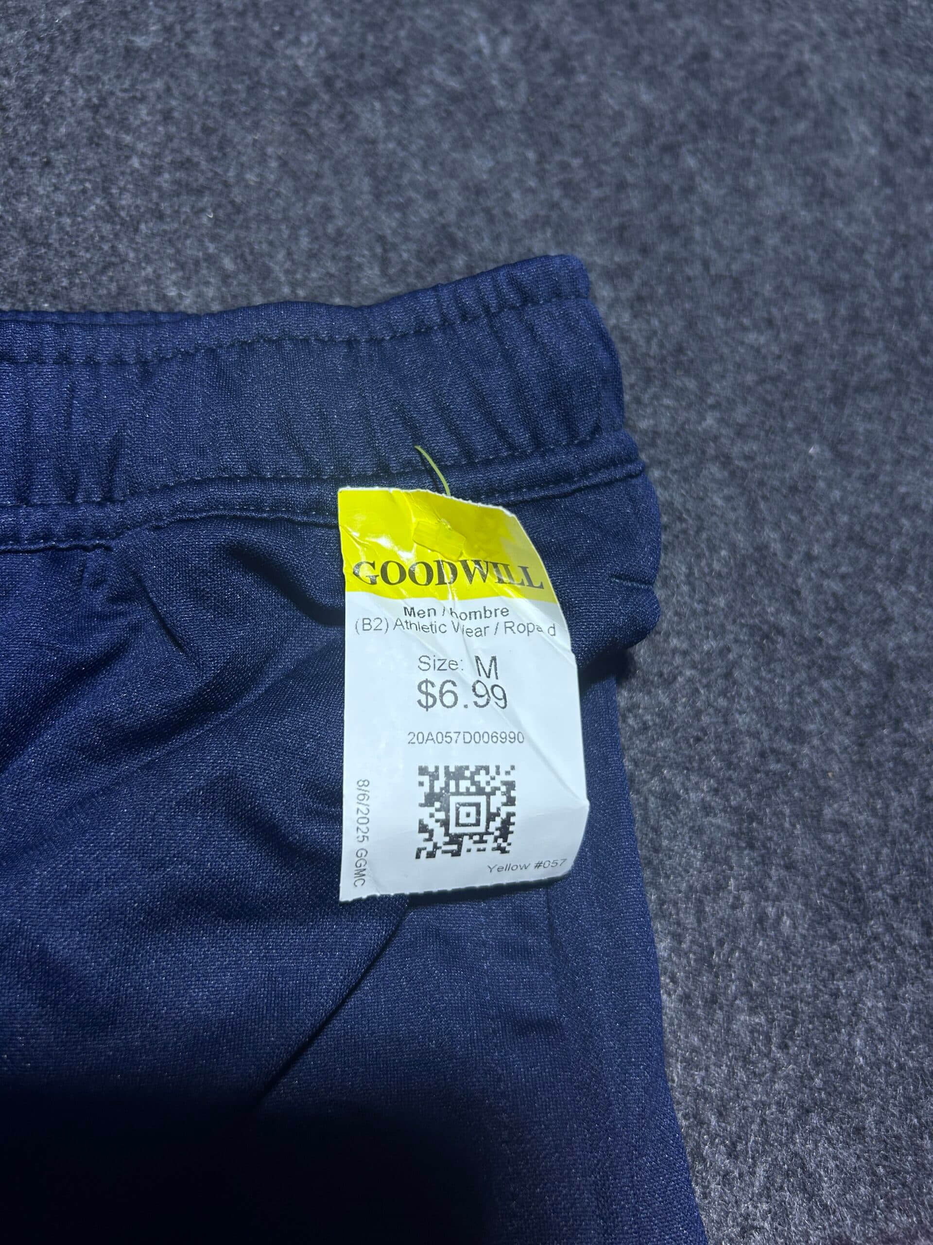 Nike thrift track pants India detail view