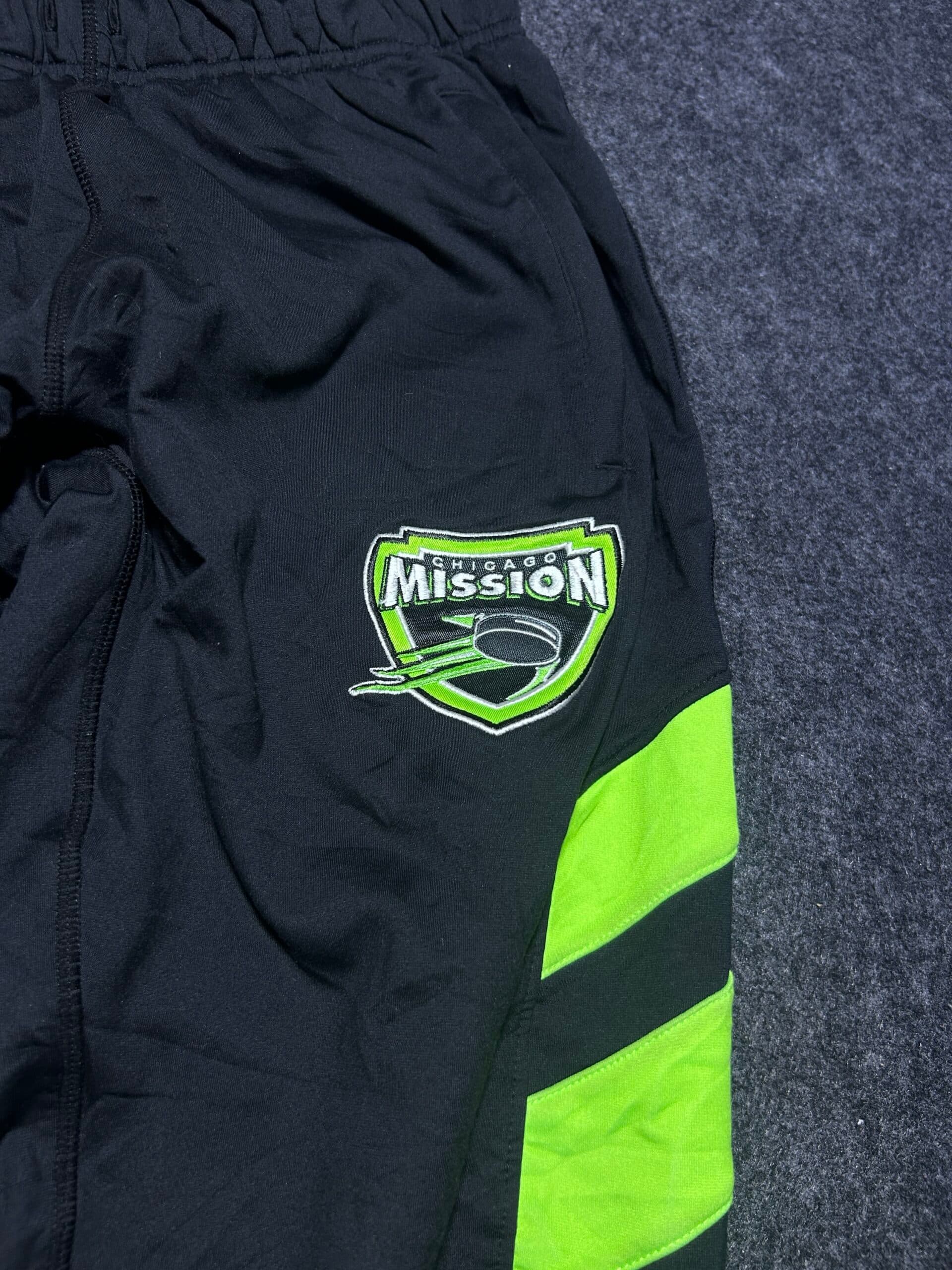 Branded thrift track pants India detail view