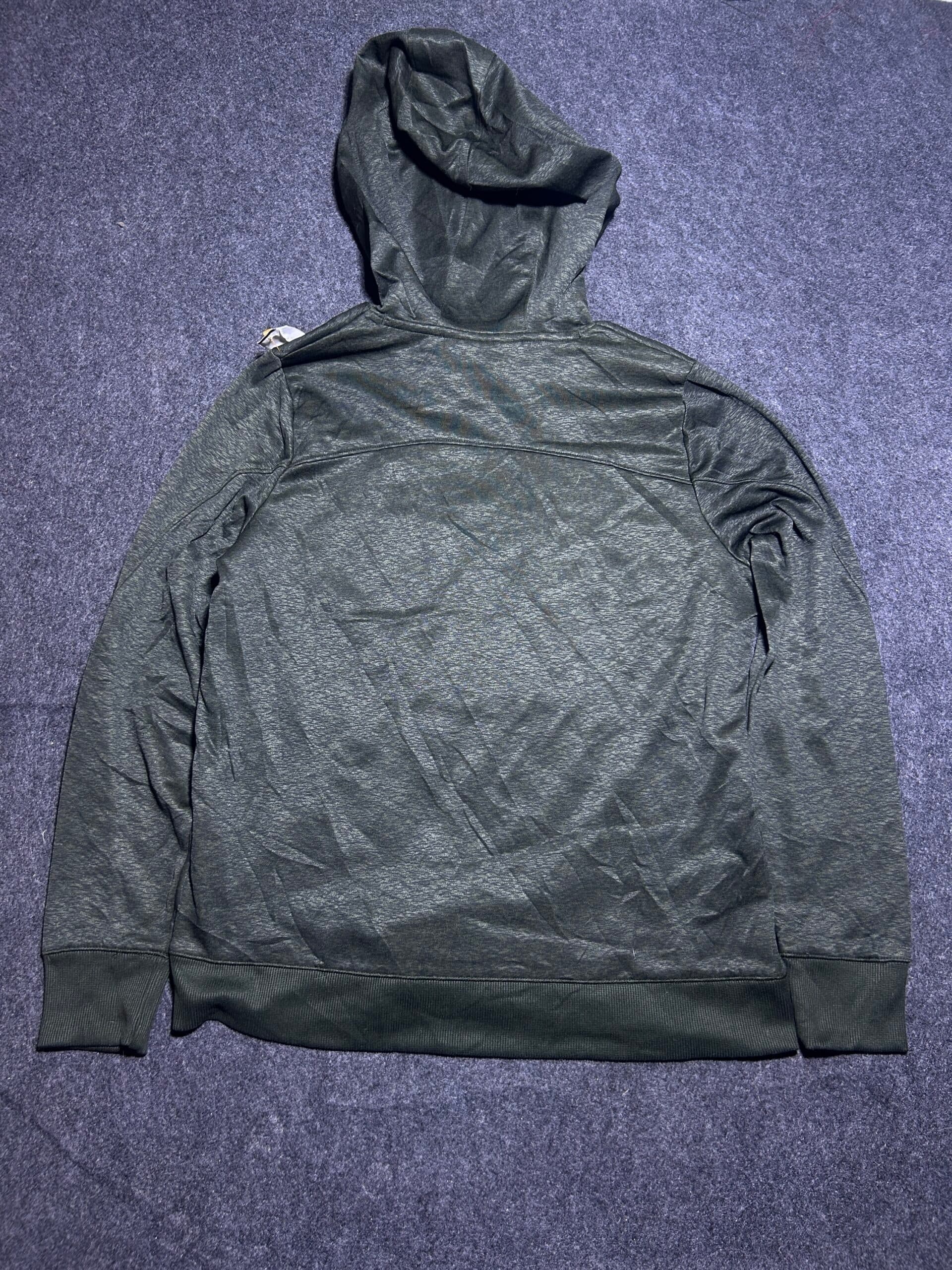 Under Armour thrift hoodie India detail view