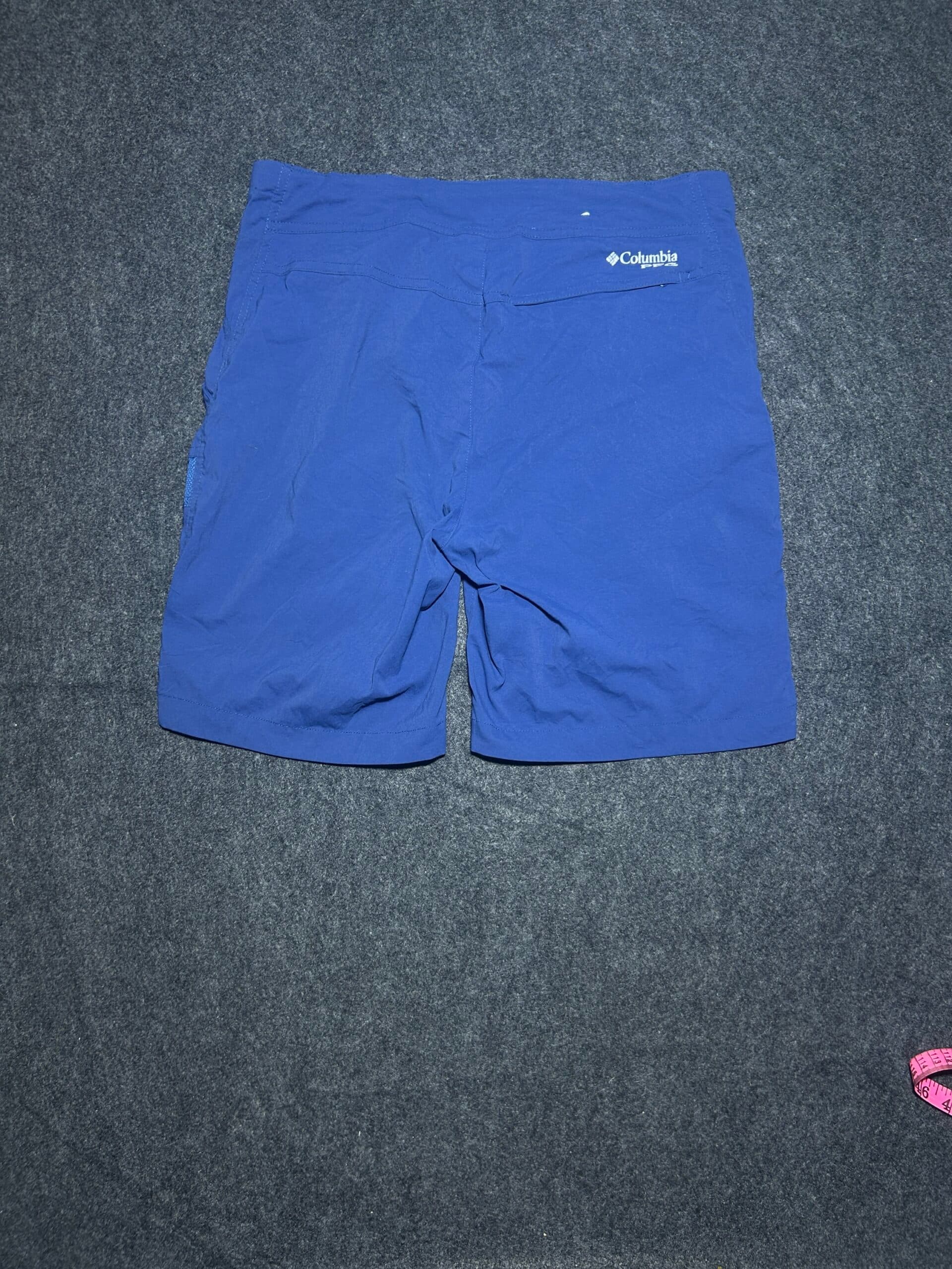 Columbia thrift shorts India back view