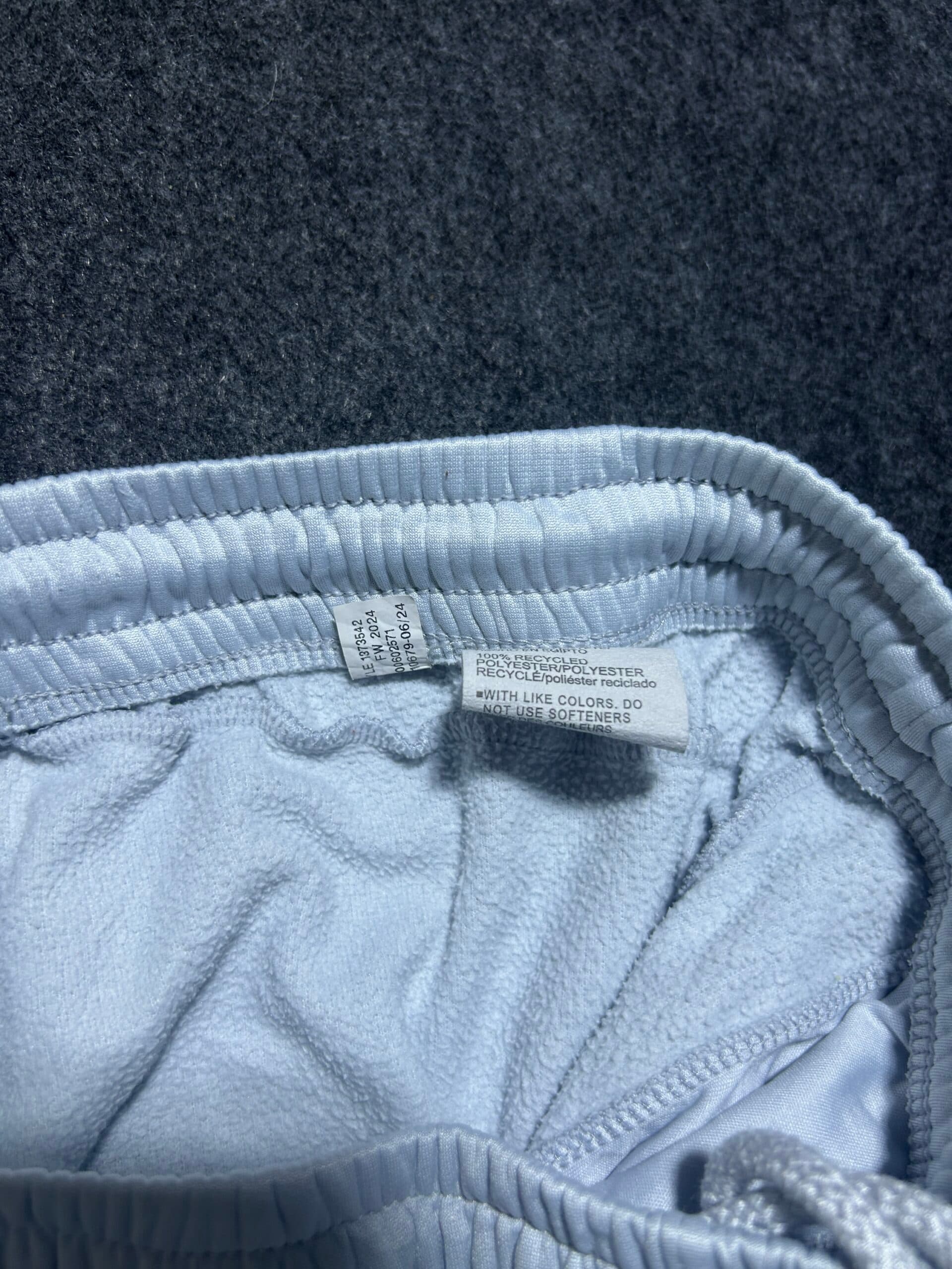 Under Armour thrift track pants India close-up