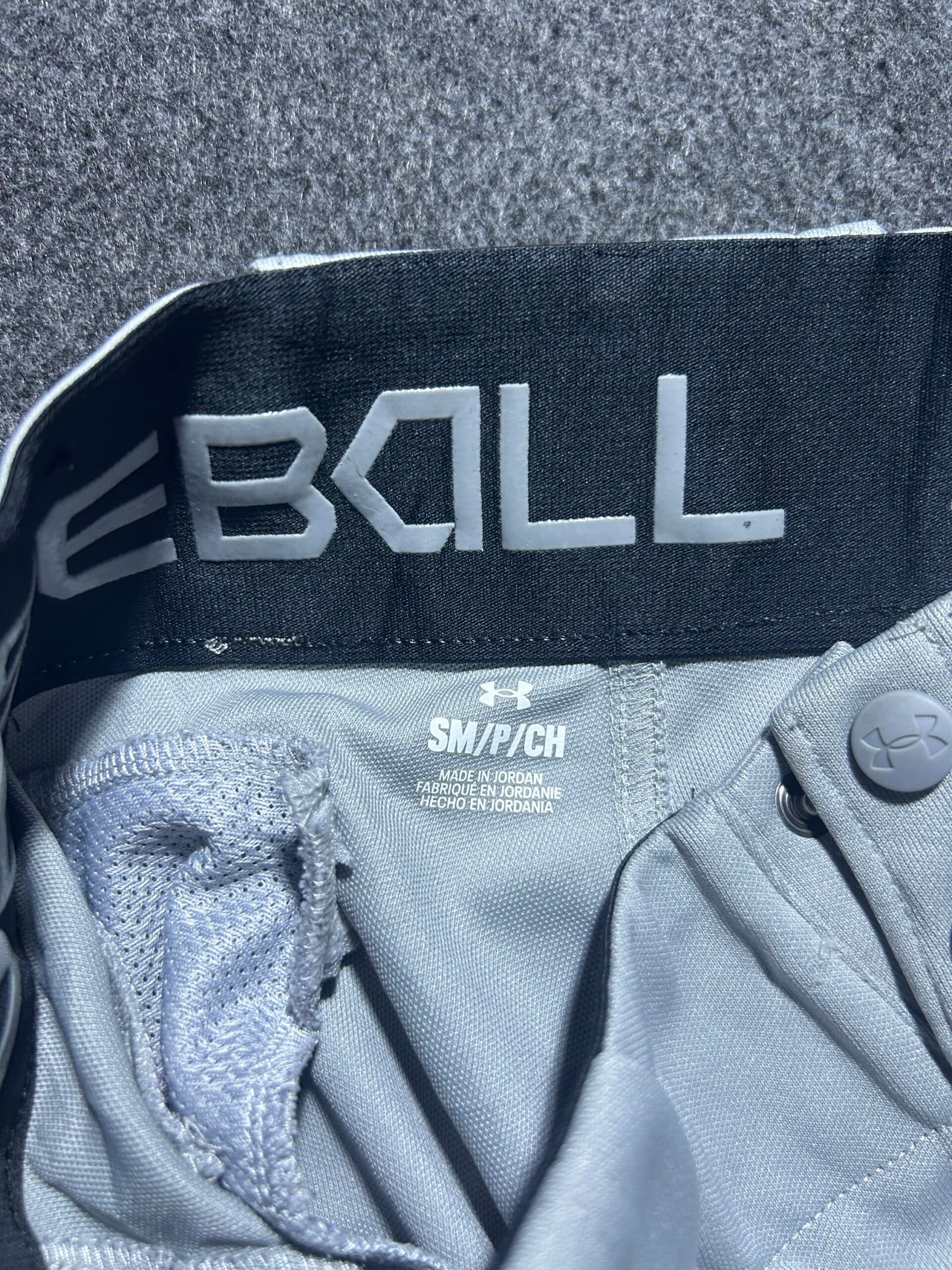 Under Armour thrift pants India close-up