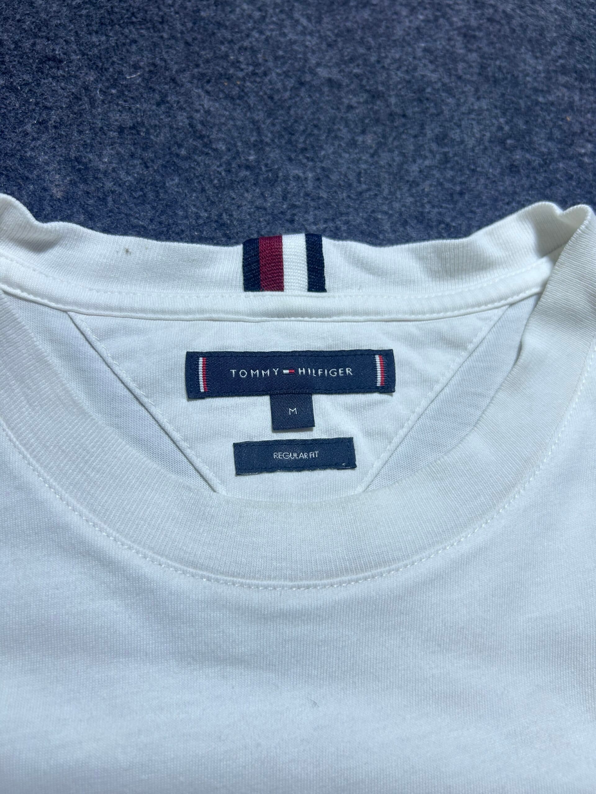 Tommy Hilfiger thrift t-shirt India detail view