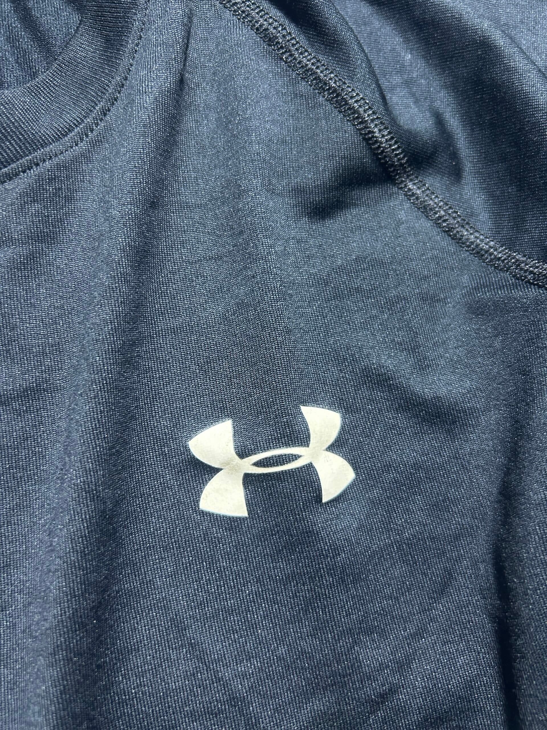 Under Armour HeatGear thrift t-shirt India detail view