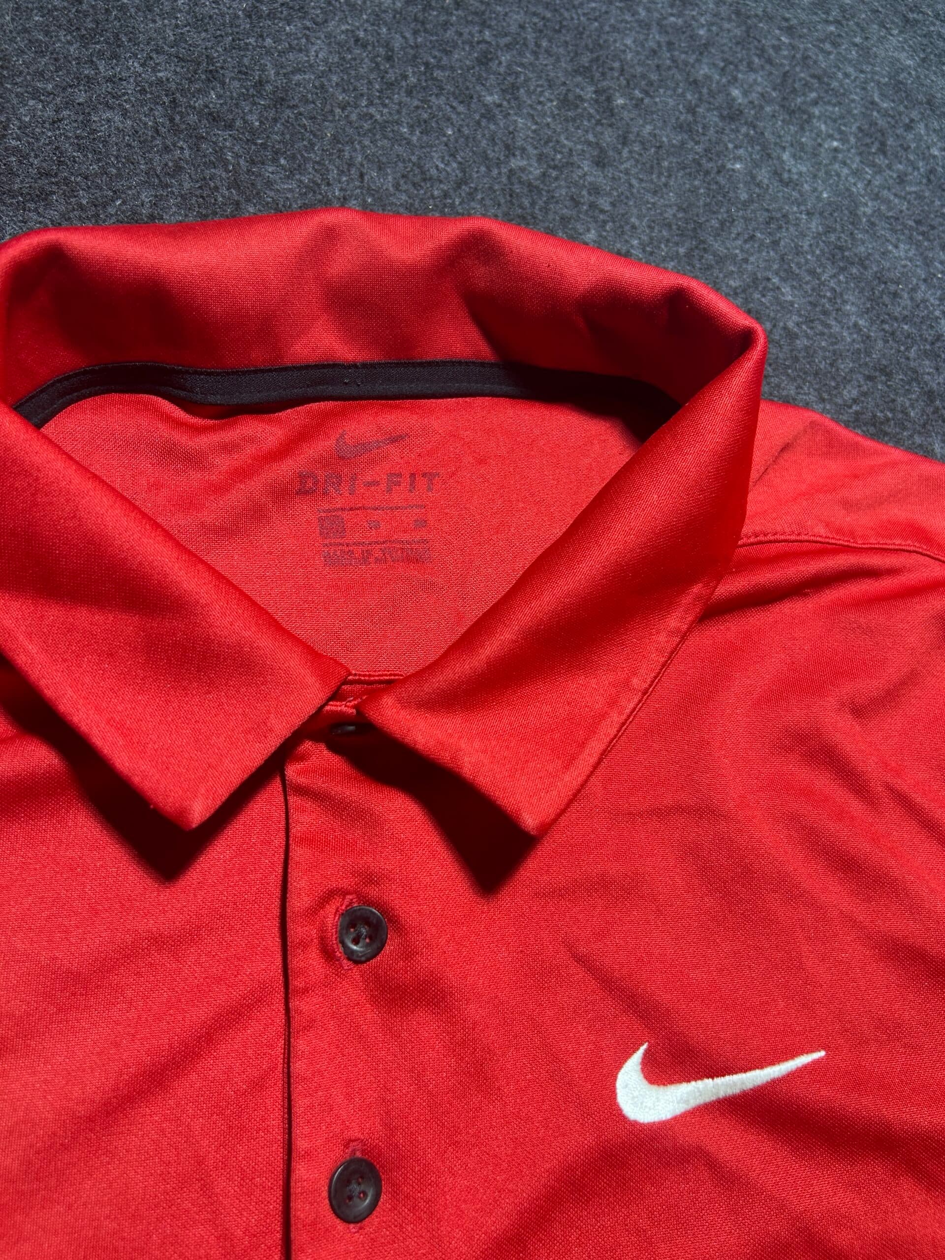 Nike Dri-FIT thrift polo shirt India detail view