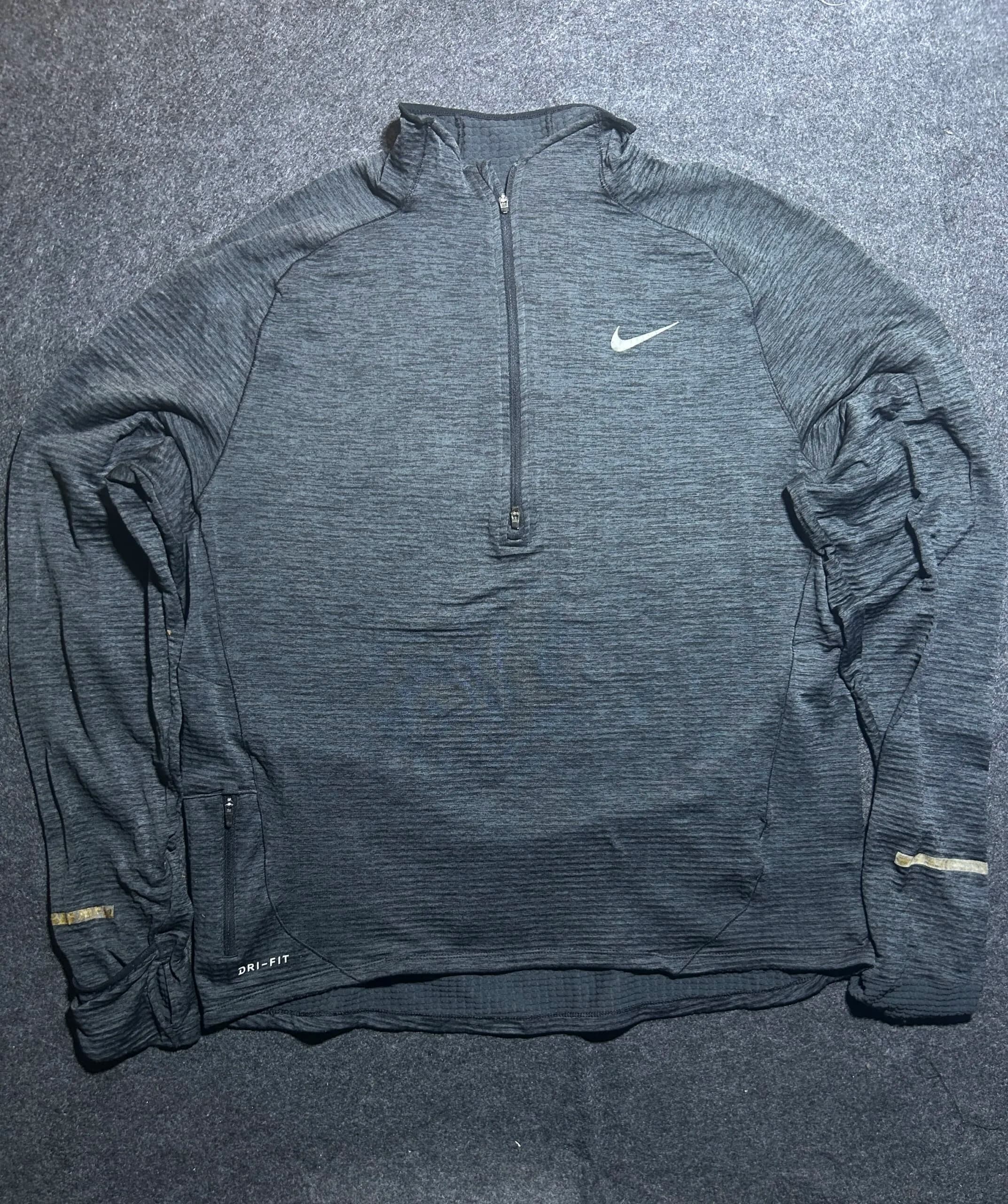 Nike Dri-FIT thrift sweatshirt India