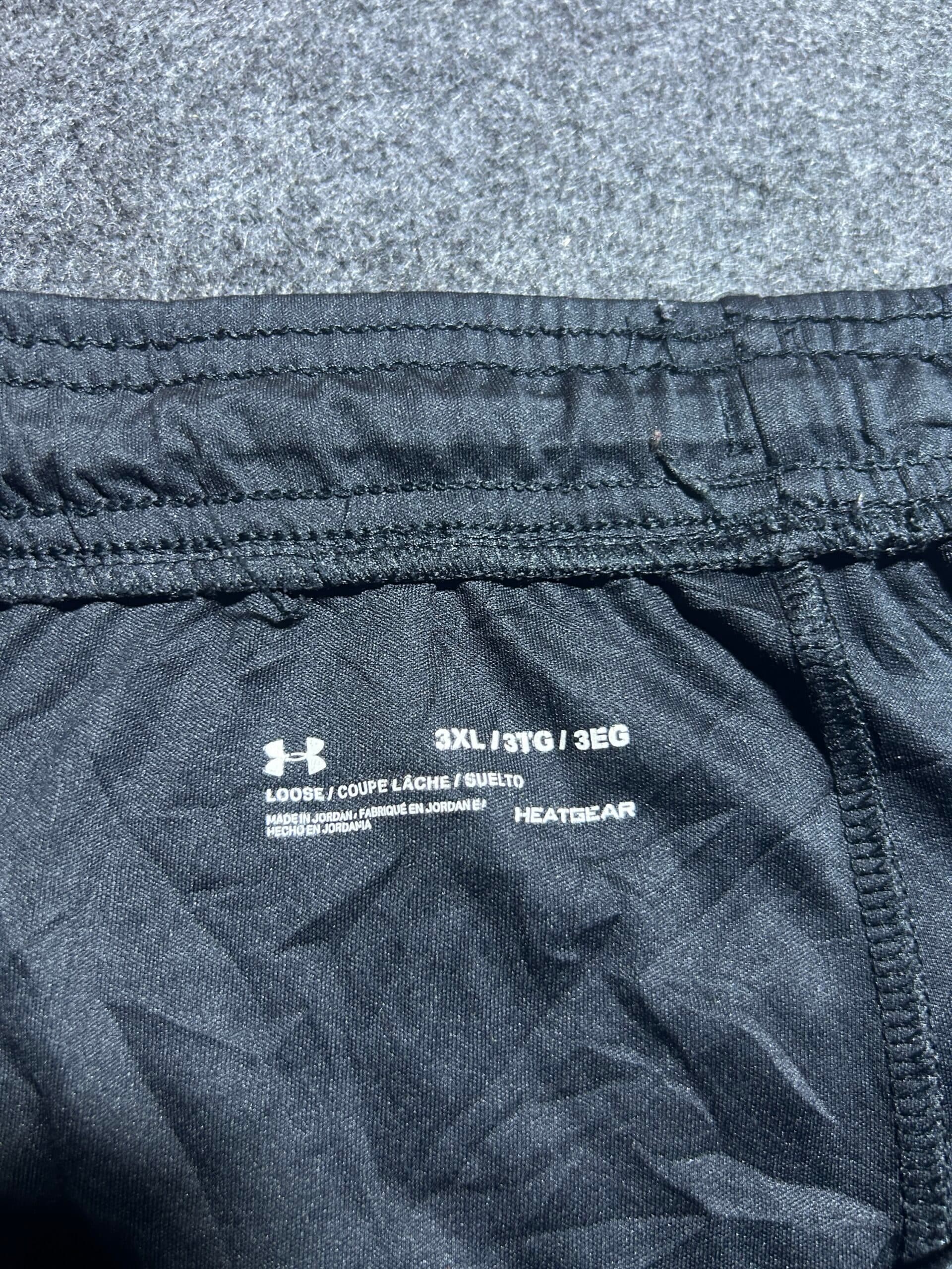 Under Armour HeatGear thrift shorts India detail view