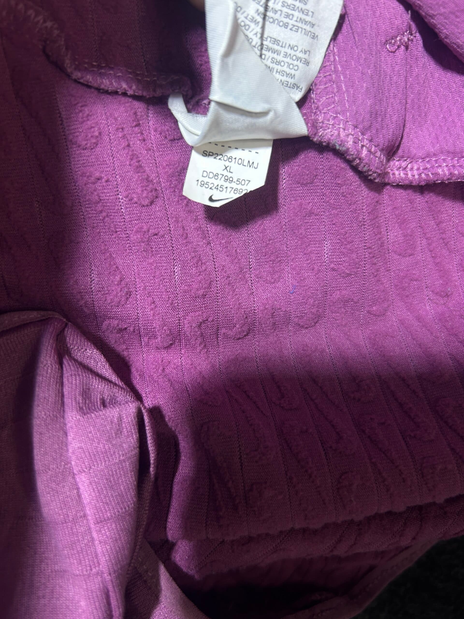 Nike thrift clothing India close-up