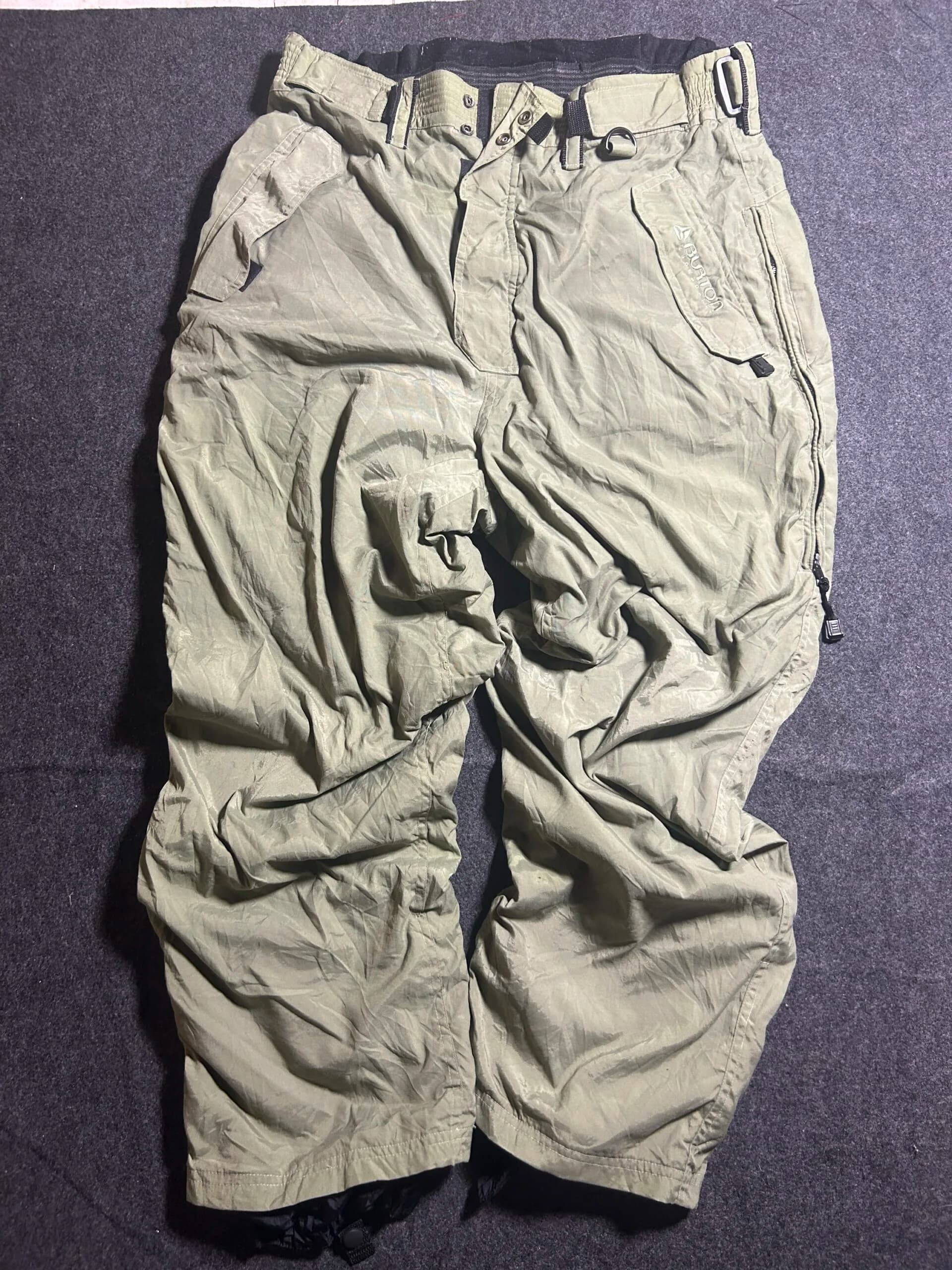 Branded thrift cargo pants India back view