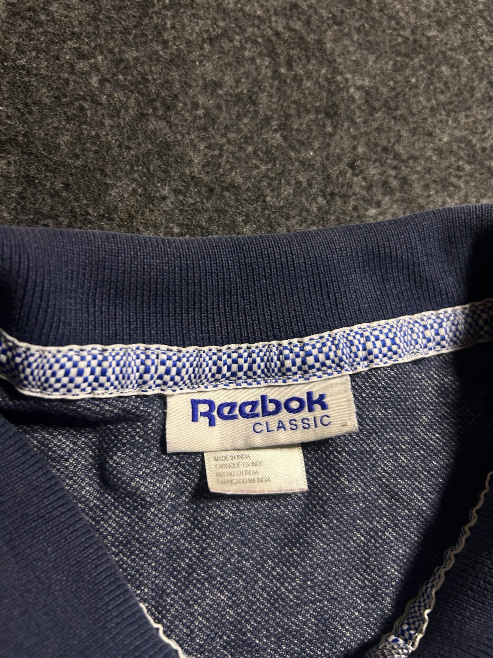 Reebok thrift polo shirt India detail view