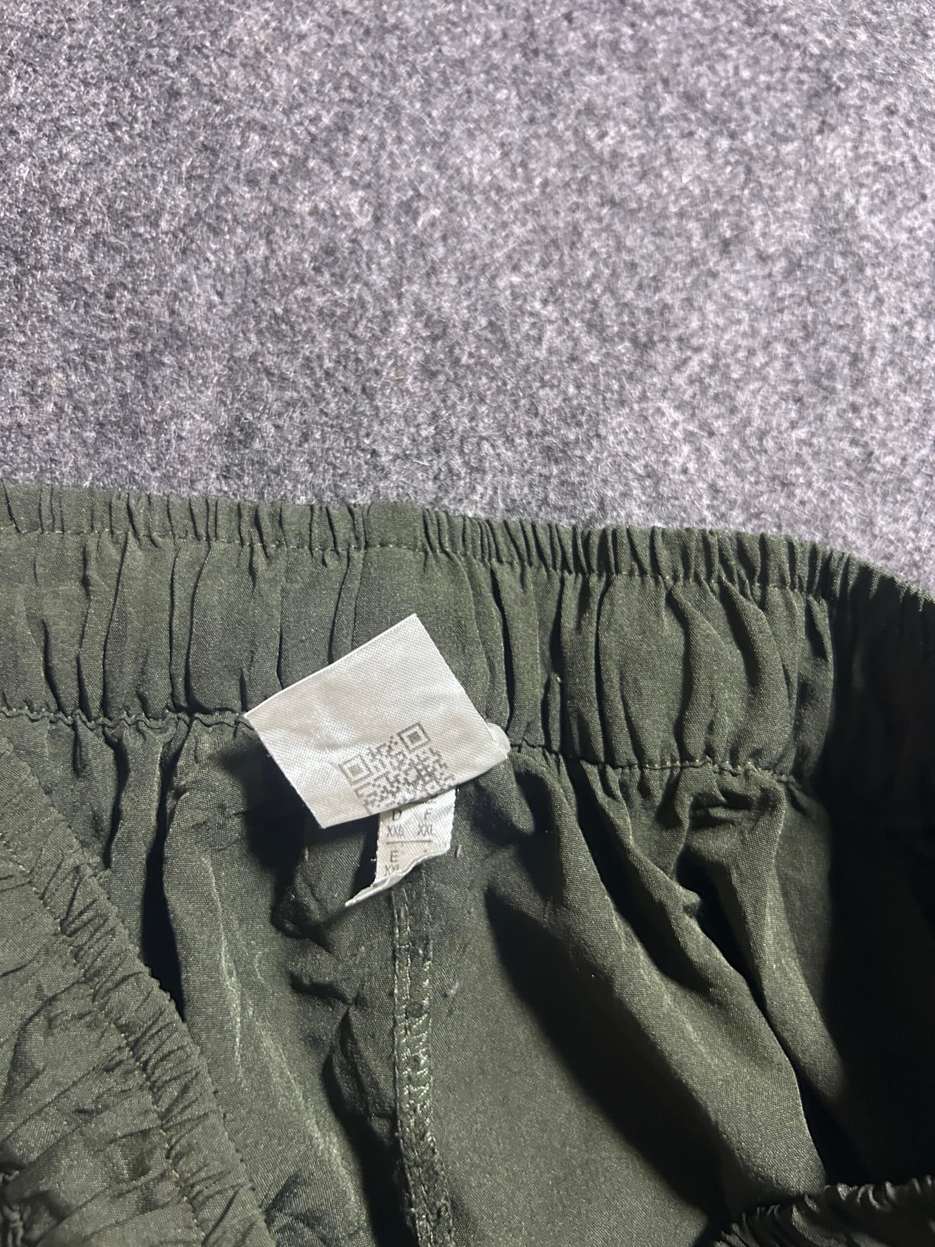 Nike thrift track pants India detail view