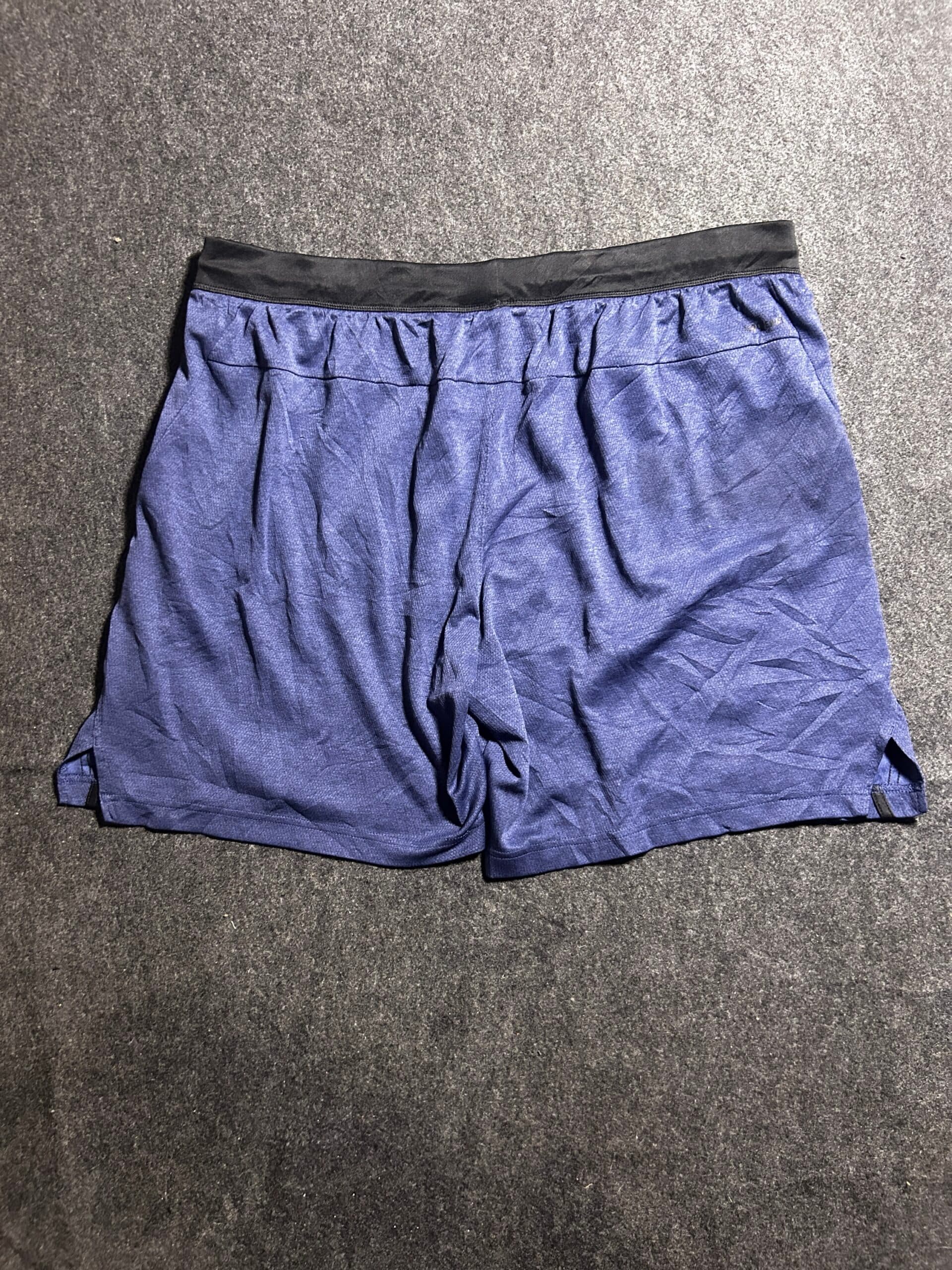 Adidas Climalite thrift shorts India detail view
