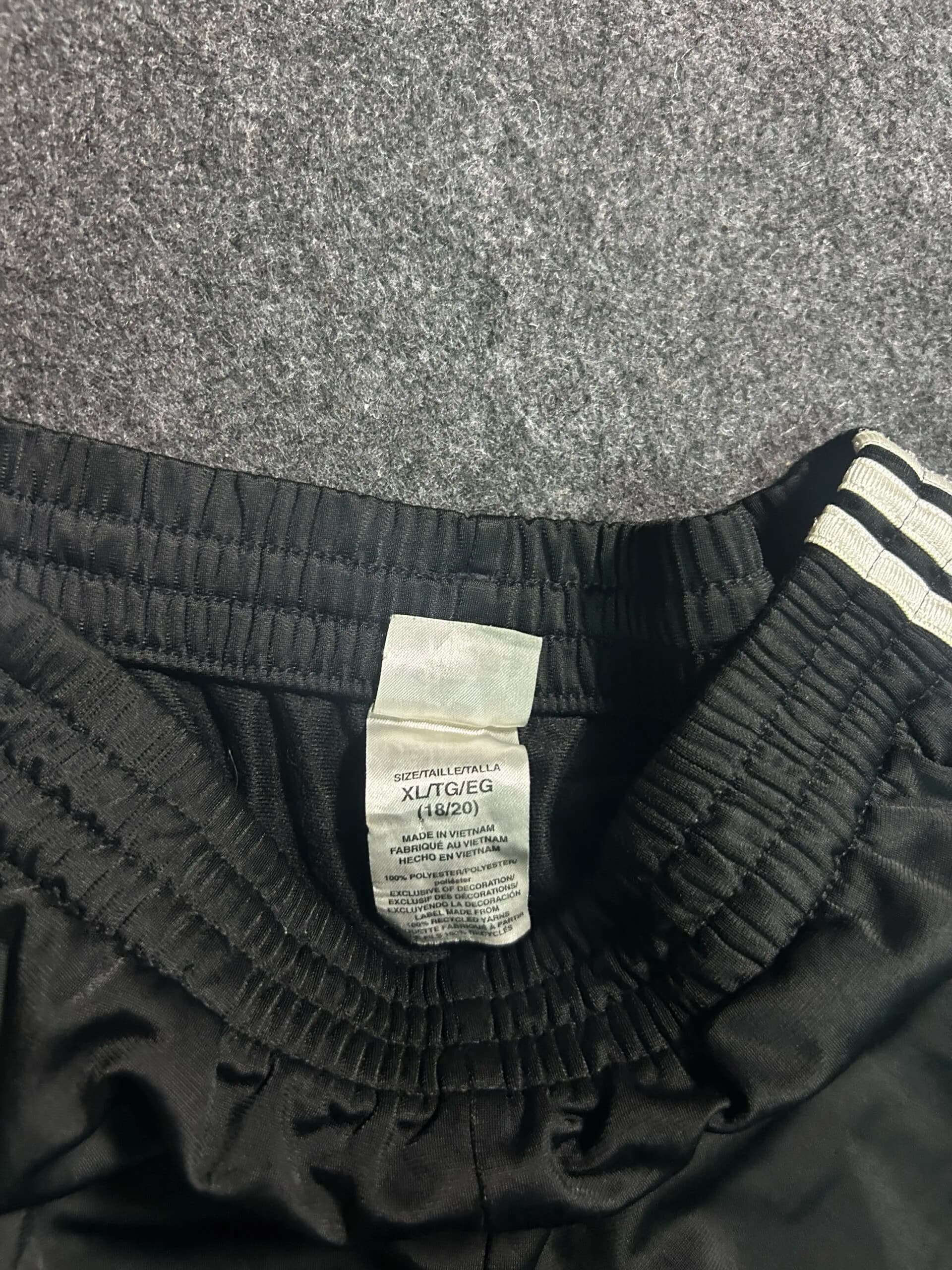 Adidas thrift track pants India detail view