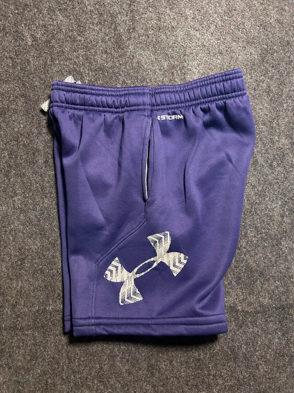 Under Armour thrift fleece jacket India