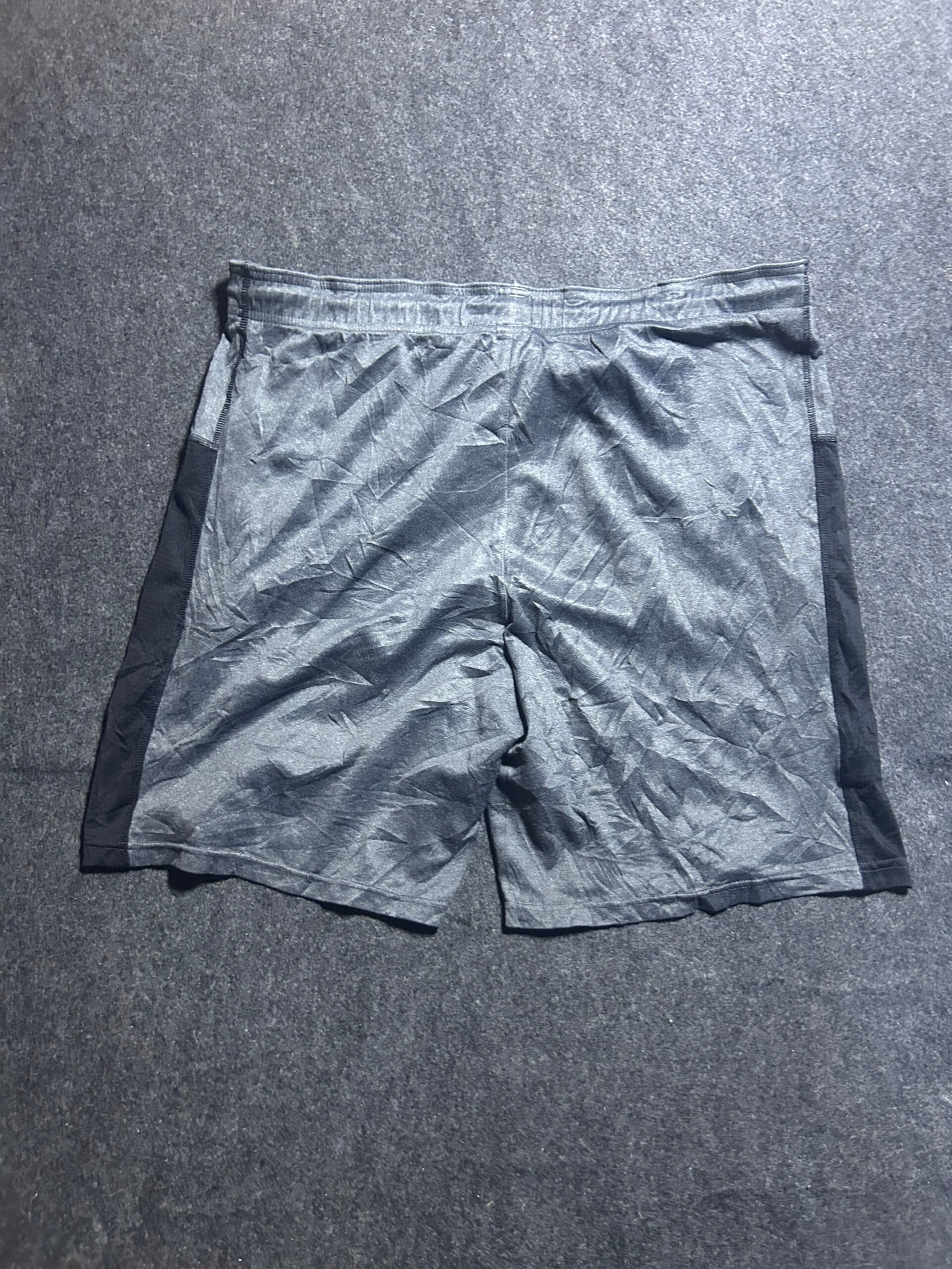 Adidas Climalite thrift shorts India detail view