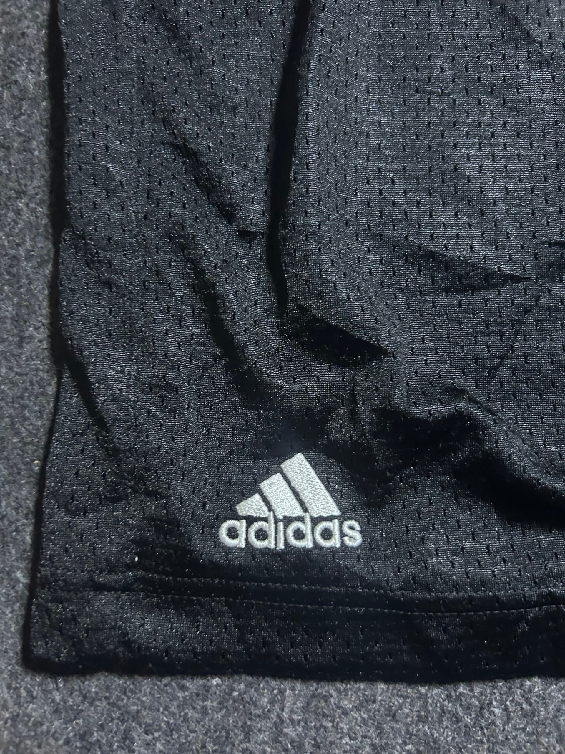 Adidas thrift shorts India detail view