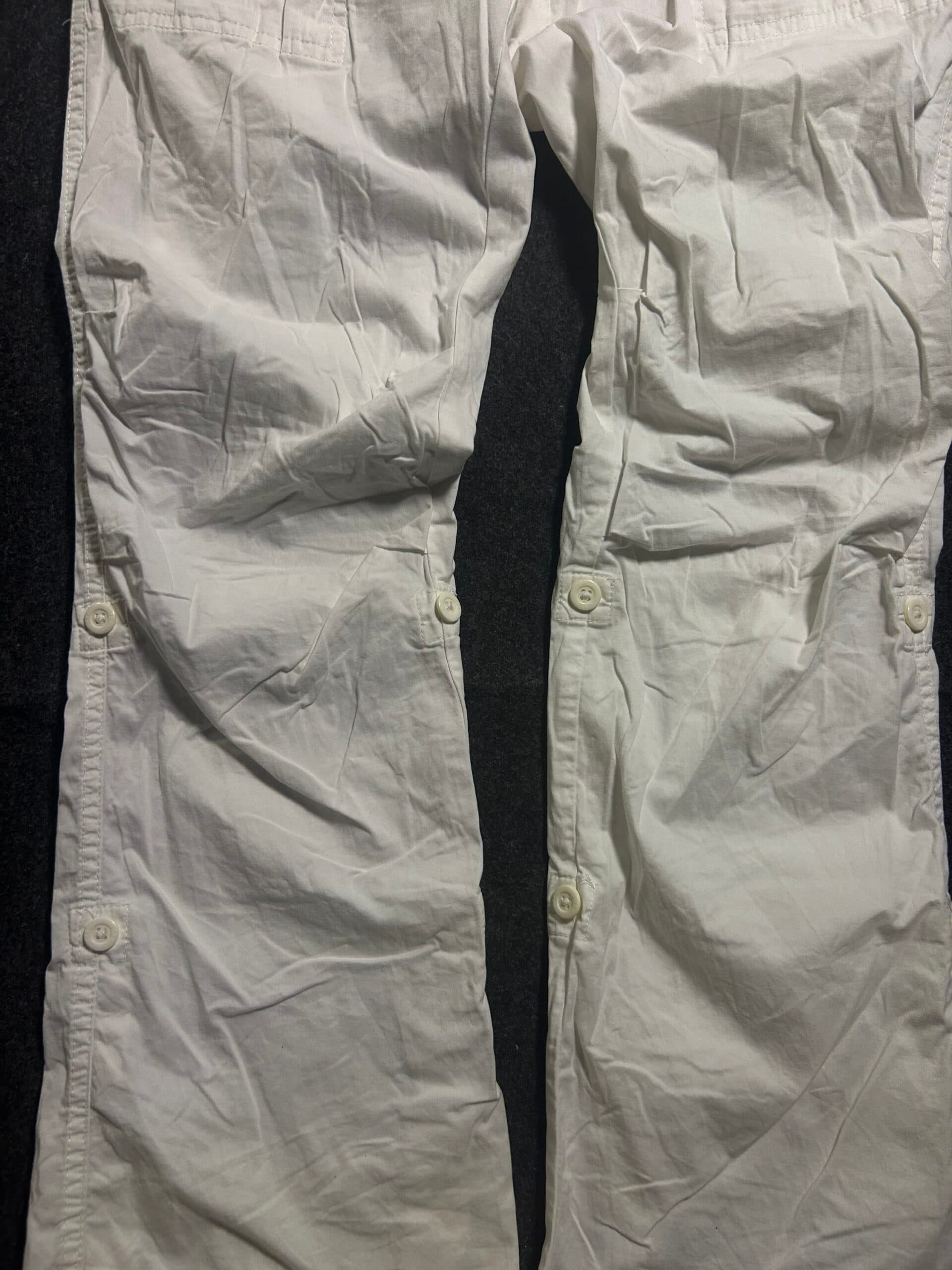GAP thrift pants India detail view