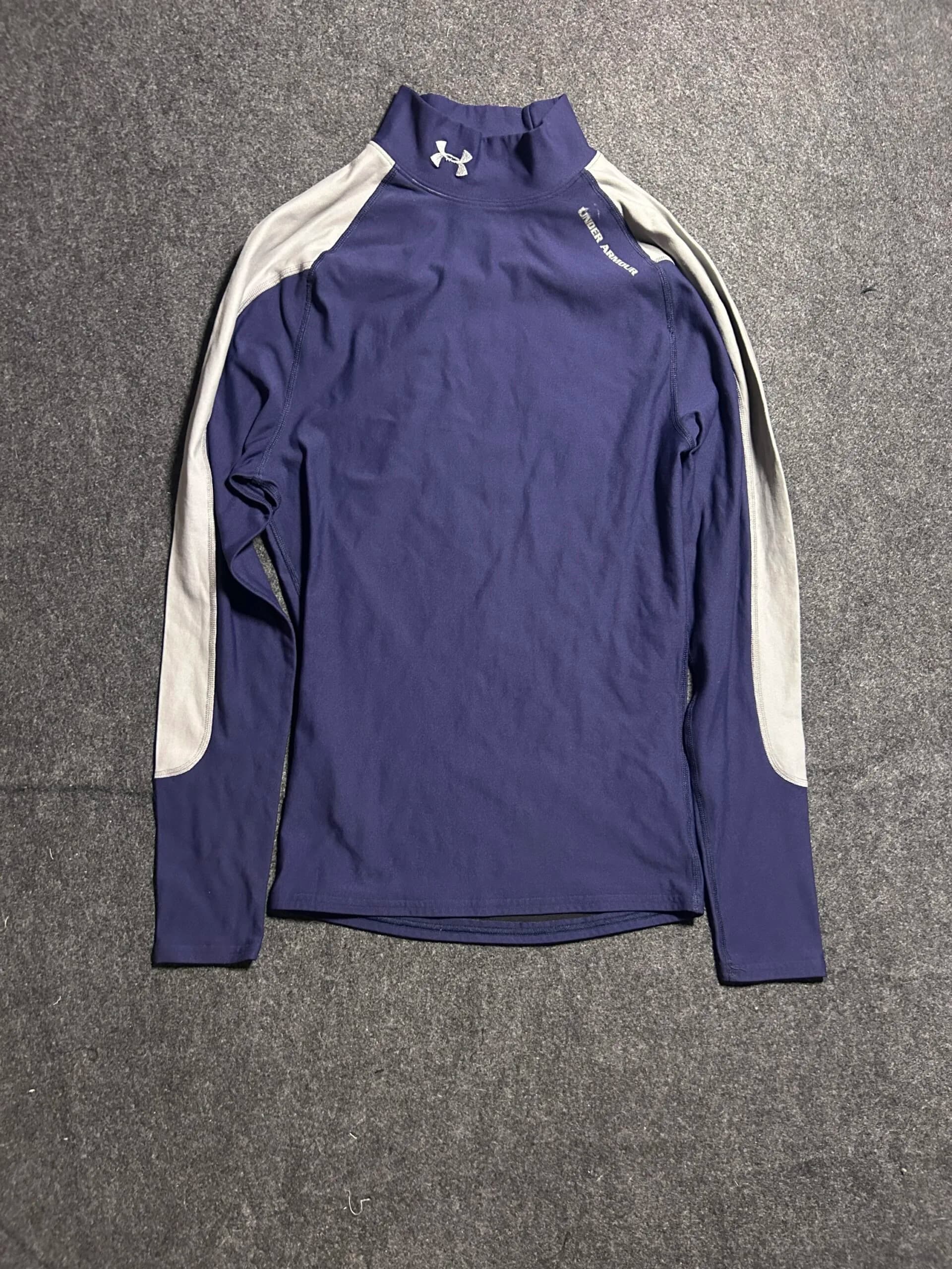 Under Armour thrift compression wear India back view