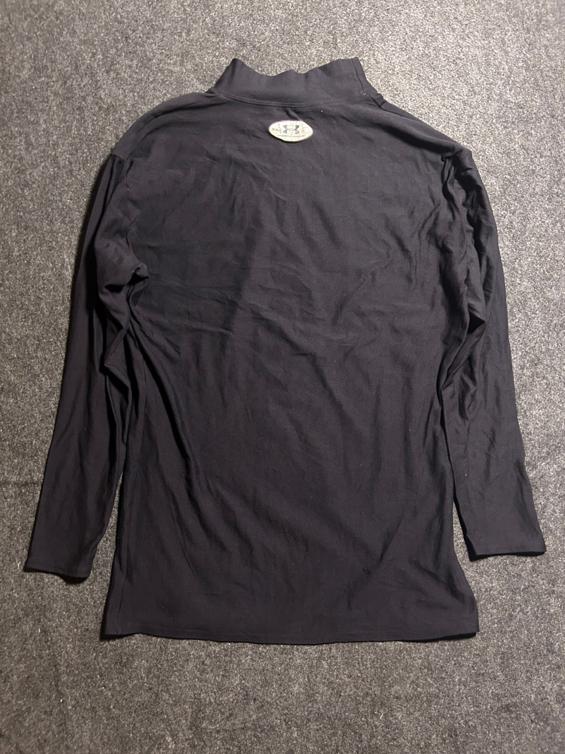 Under Armour ColdGear thrift compression wear India detail view