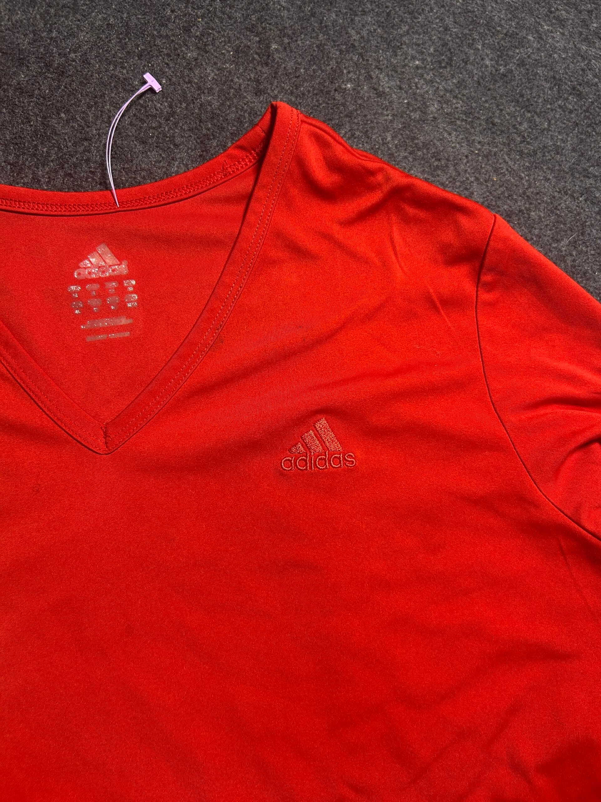 Adidas Climalite thrift t-shirt India detail view