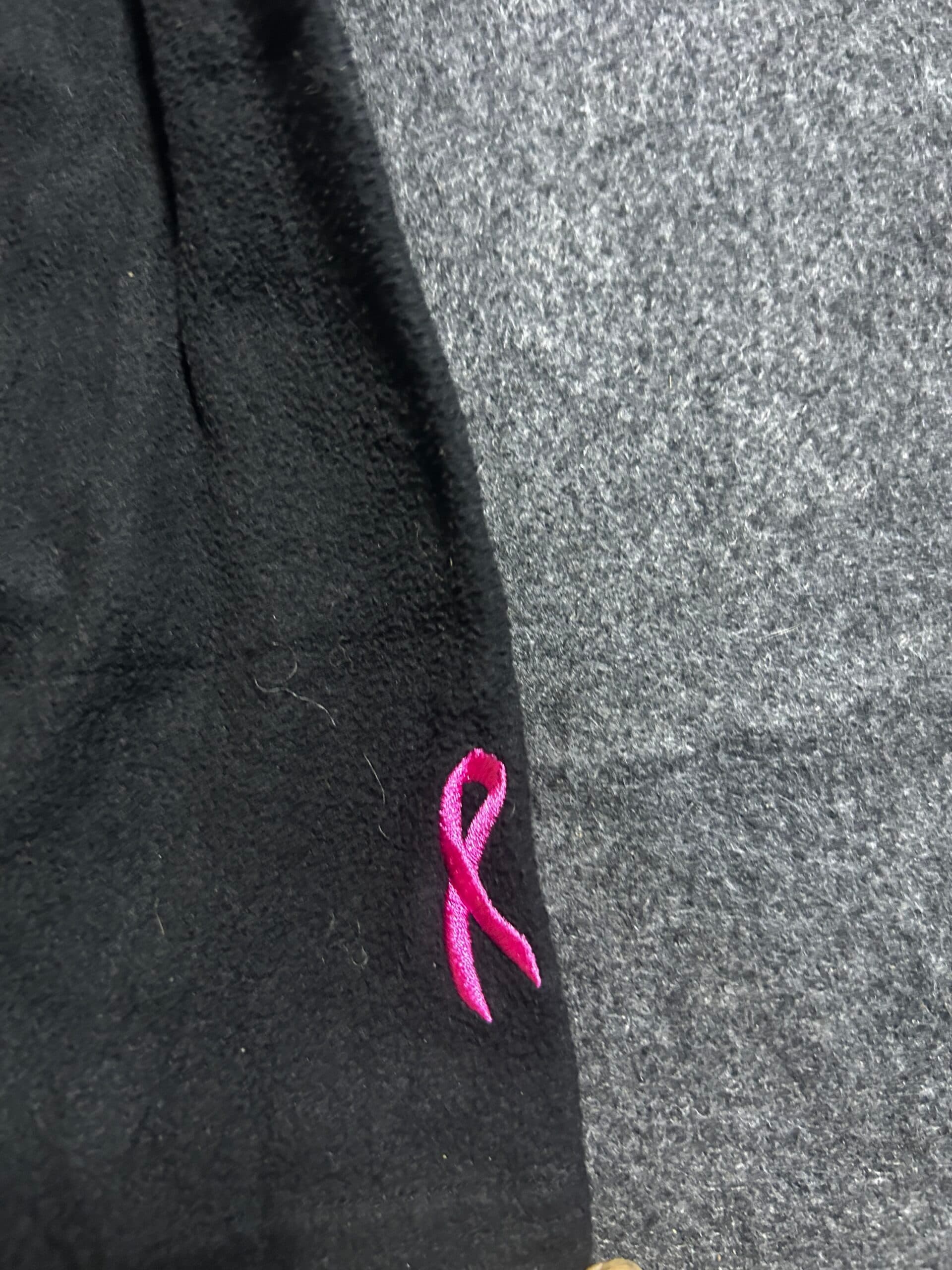 The North Face thrift fleece jacket India detail view
