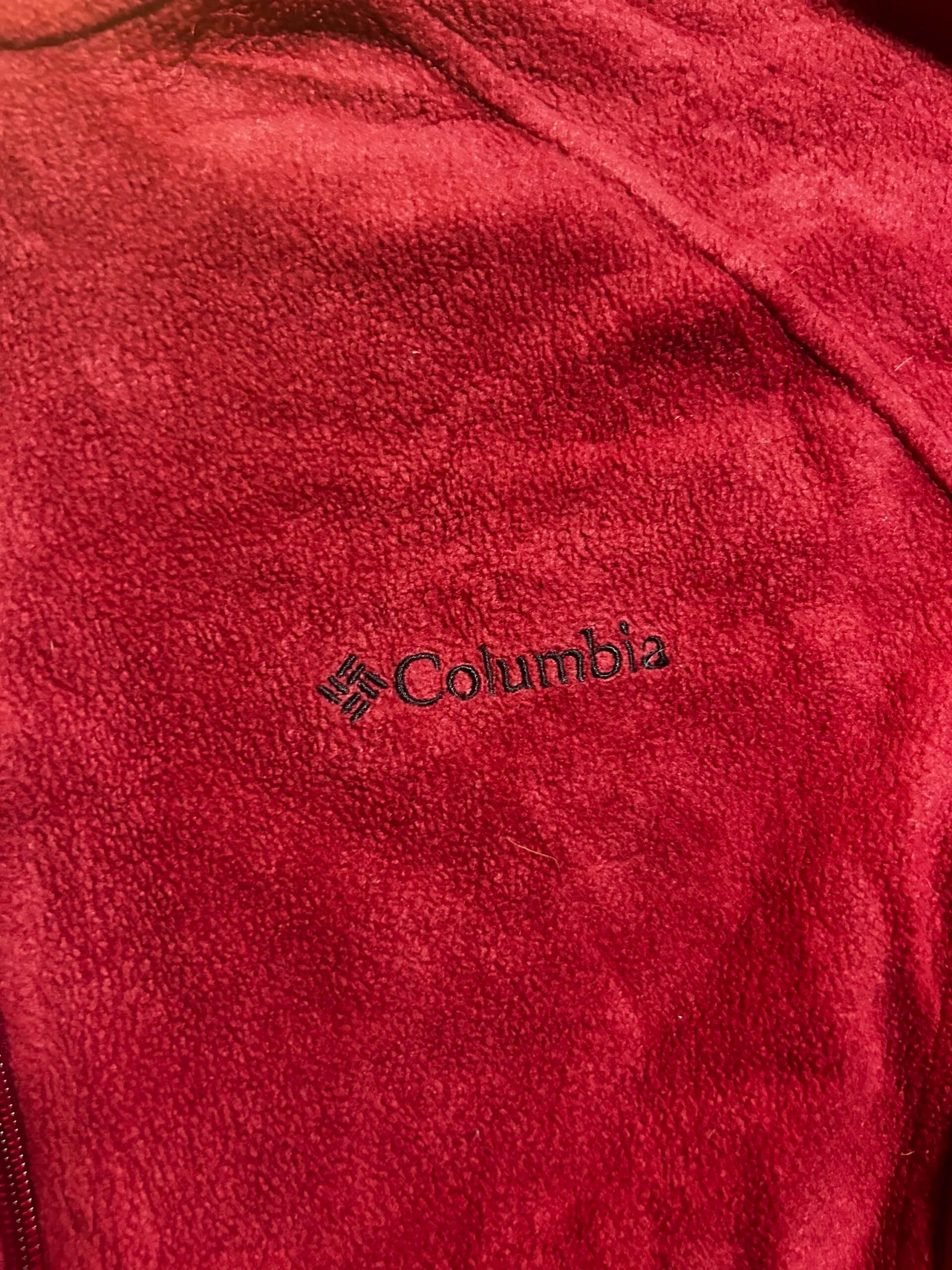 Columbia thrift fleece jacket India back view