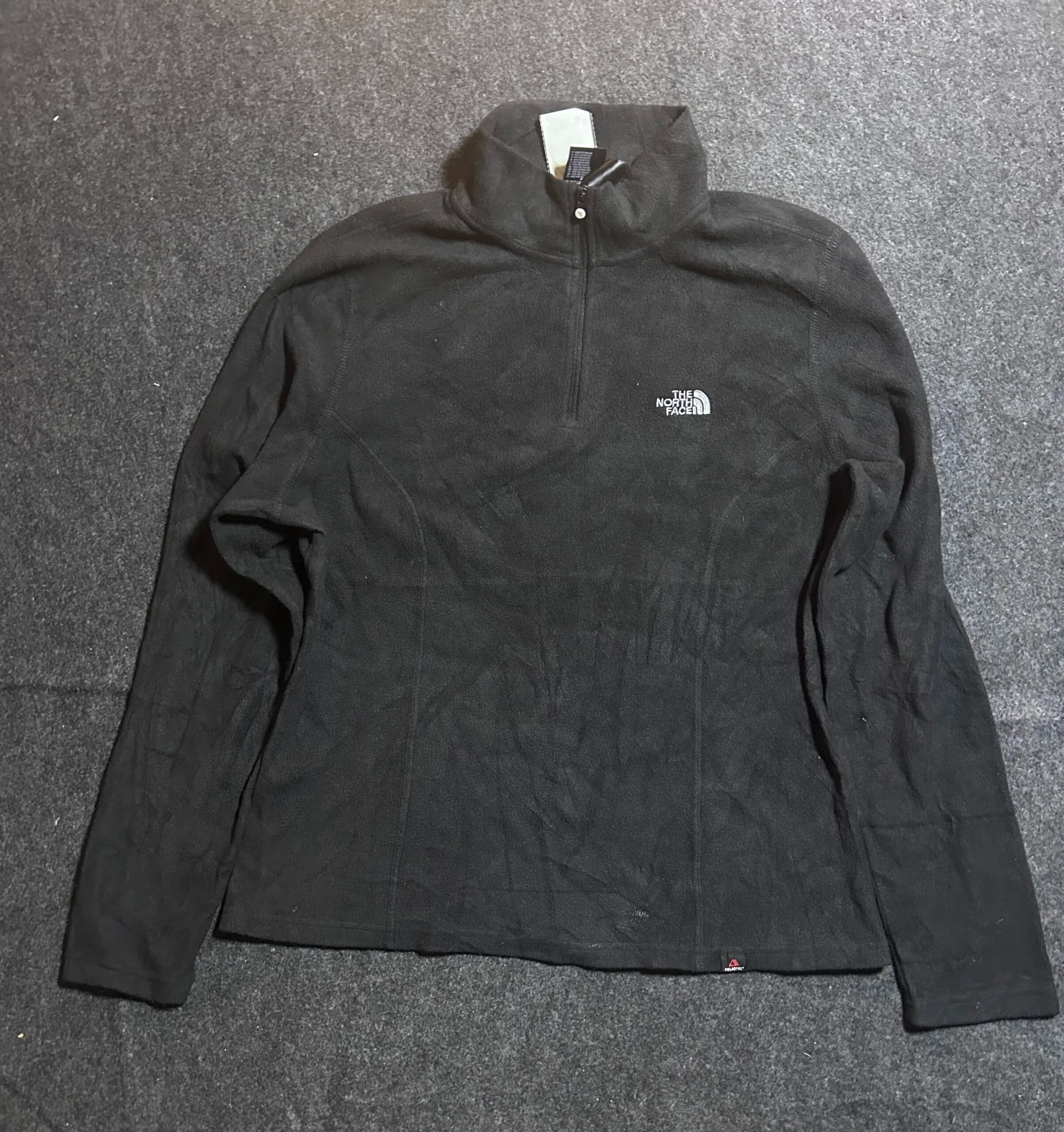 The North Face thrift fleece jacket India back view