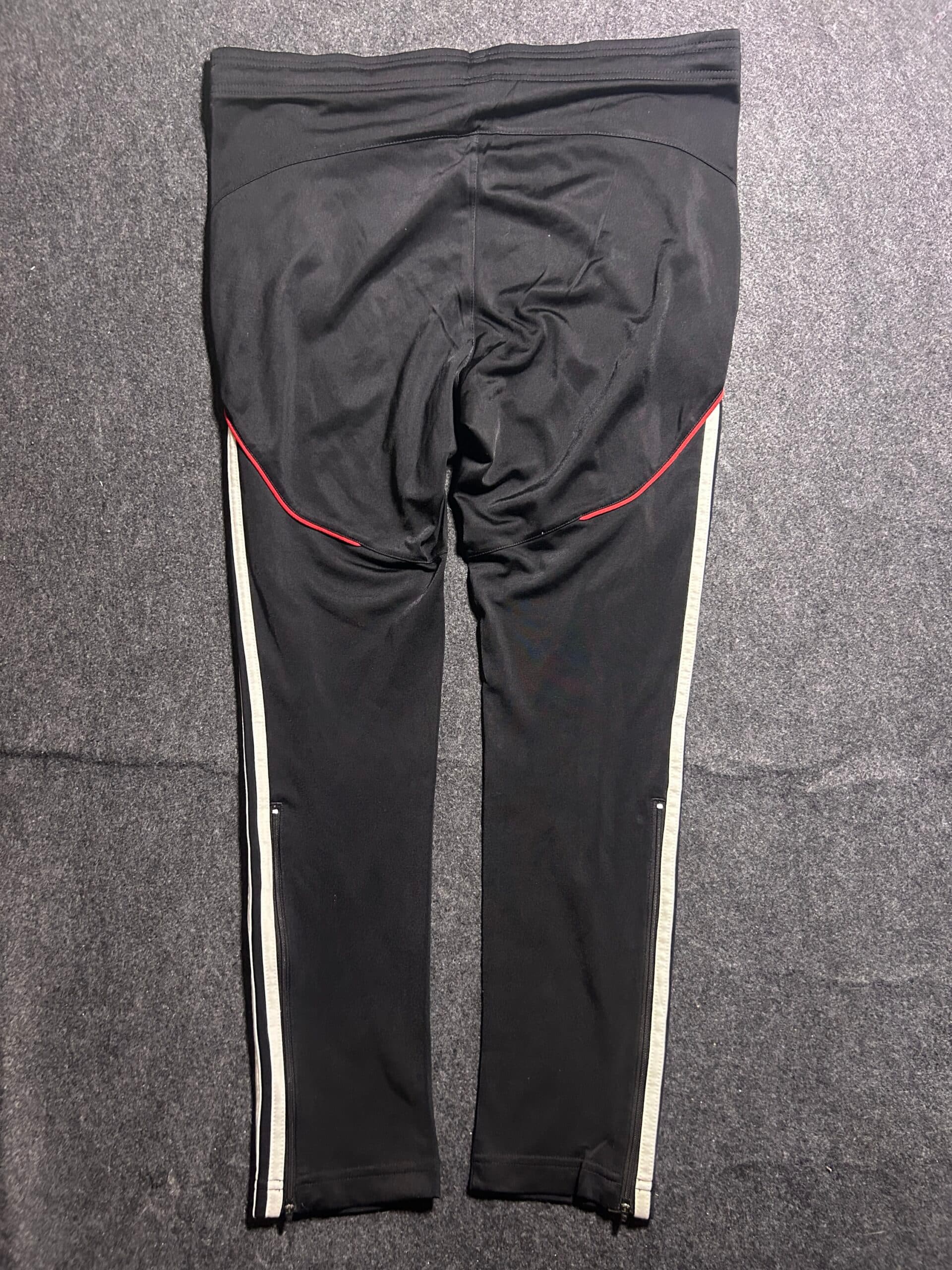 Adidas thrift track pants India detail view