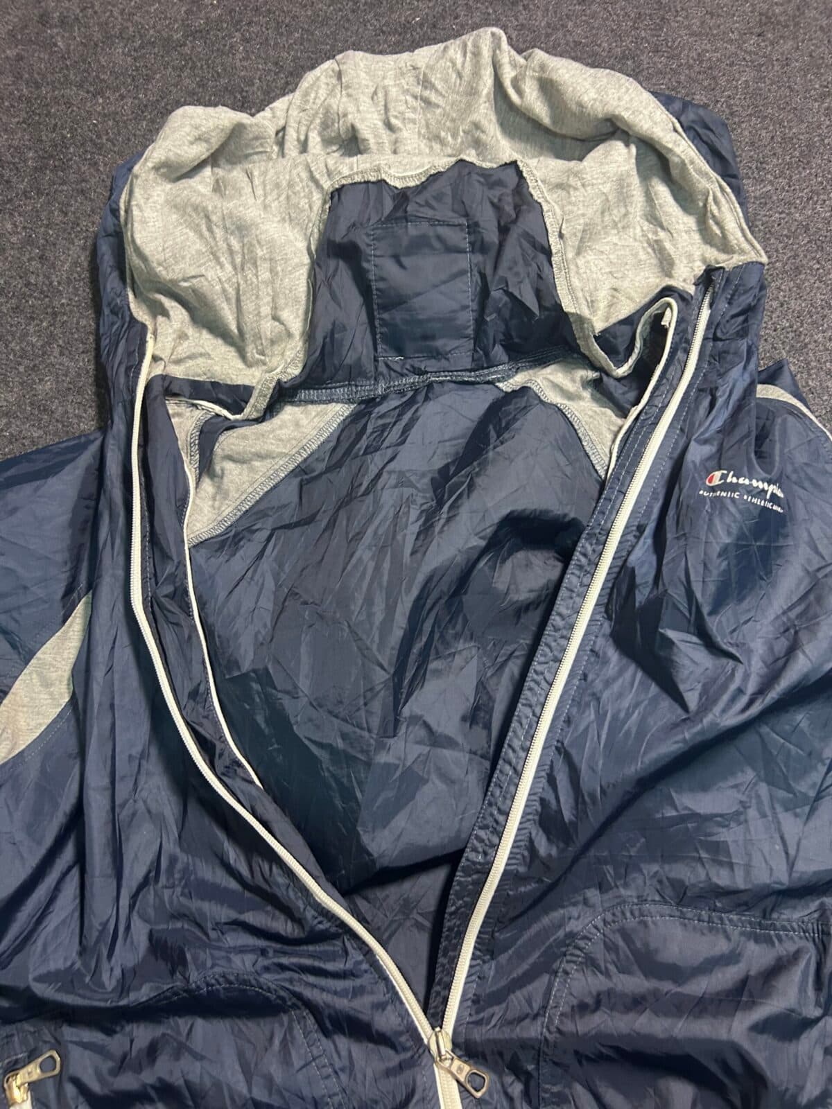 Champion thrift windbreaker jacket India close-up