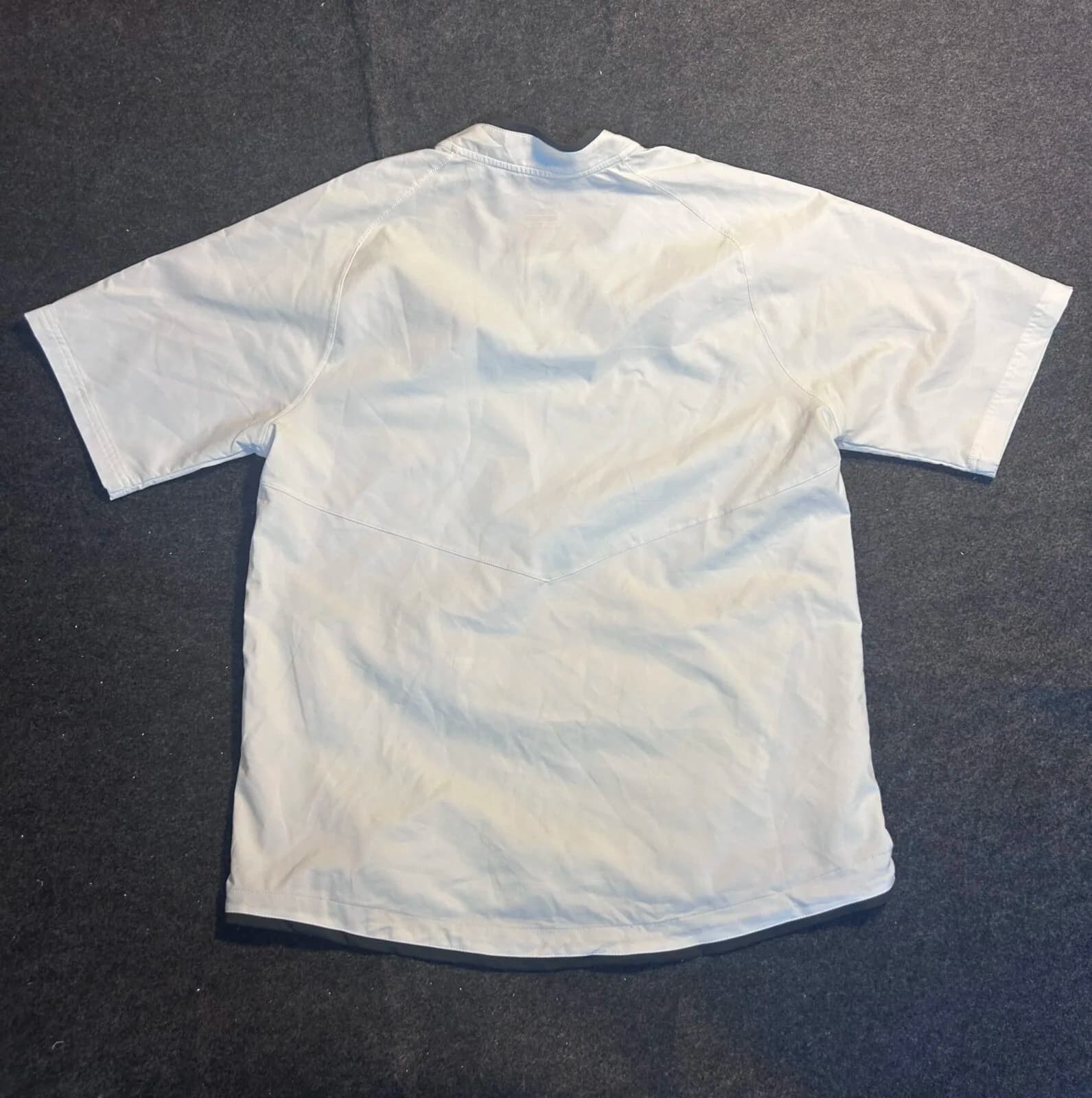 Nike thrift windbreaker jacket India back view