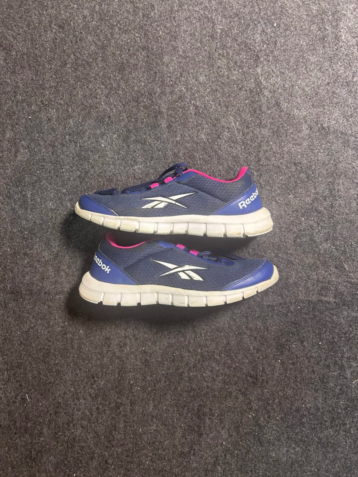 Reebok thrift running shoes India back view