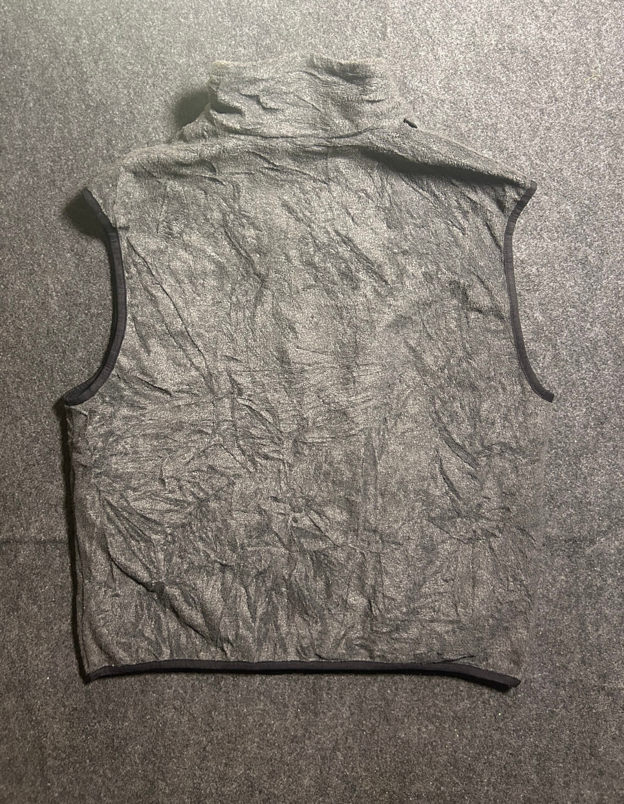 Branded thrift fleece jacket India close-up