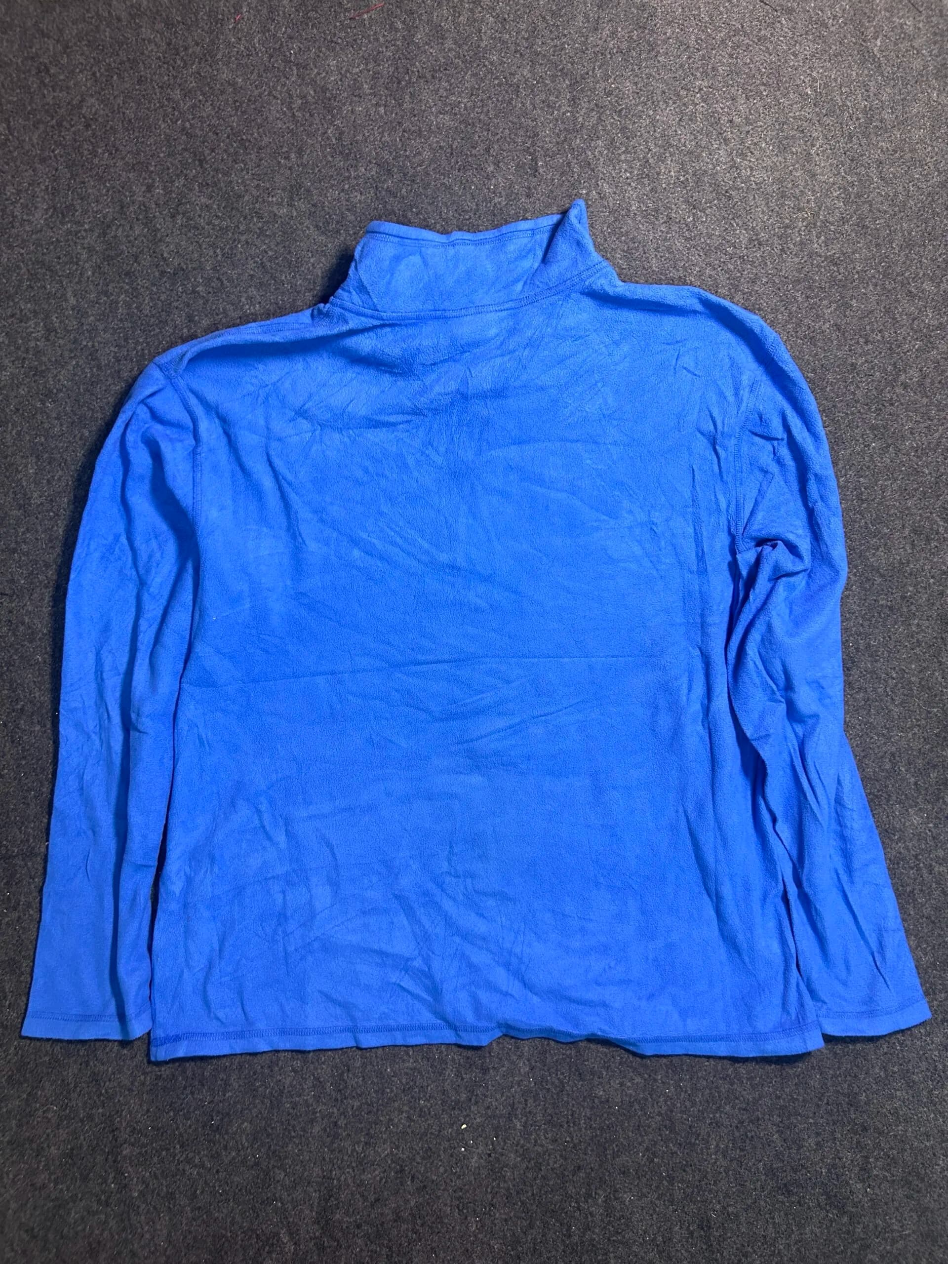 The North Face thrift fleece jacket India back view