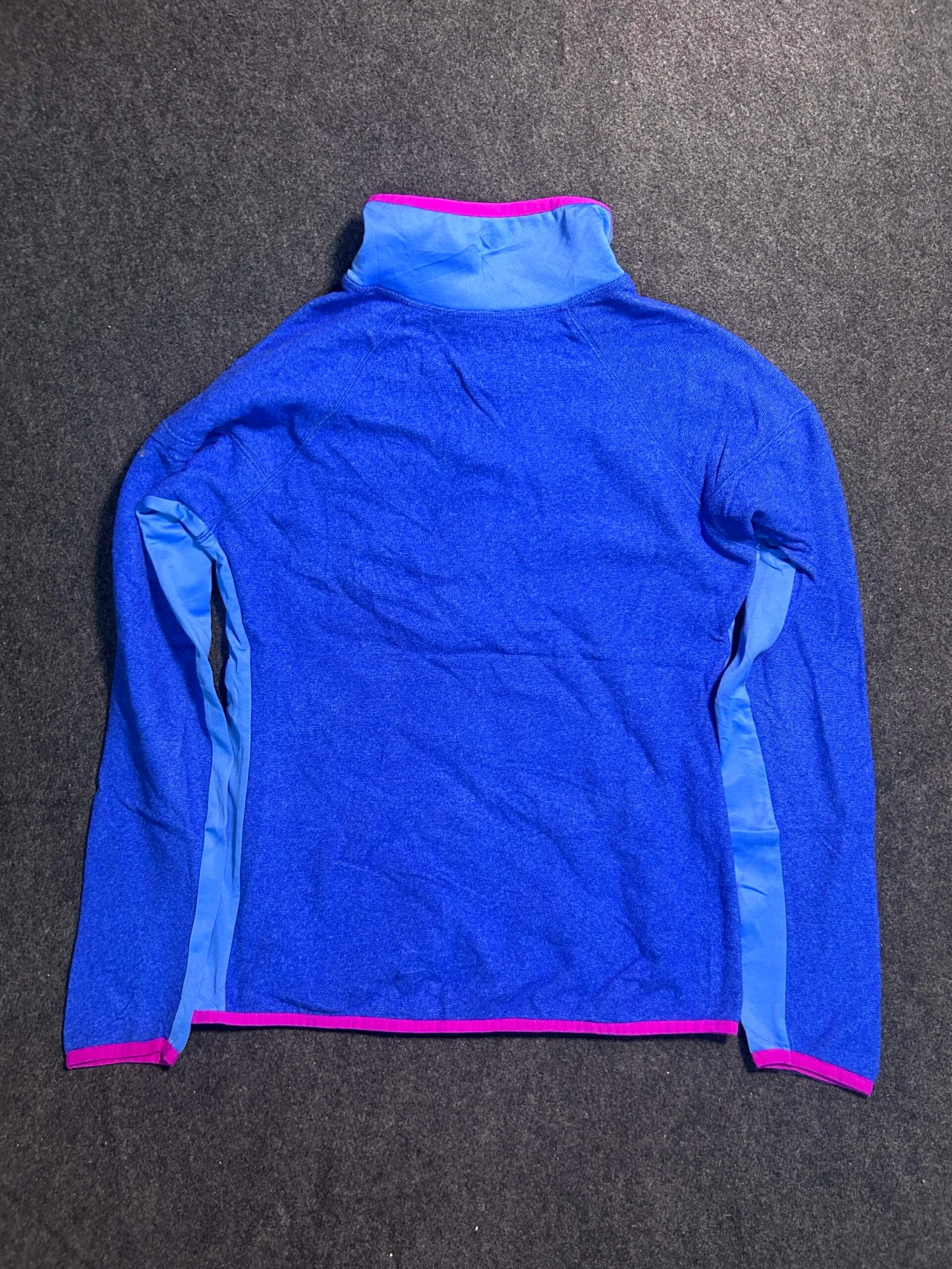 Columbia thrift fleece jacket India back view