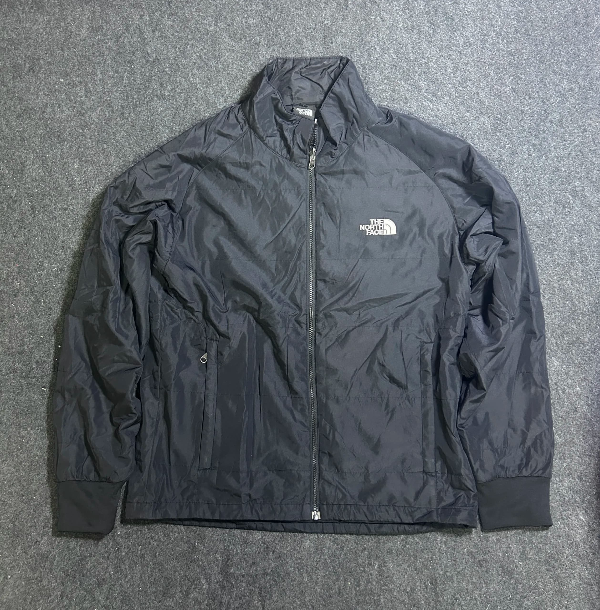 The North Face thrift puffer jacket India back view
