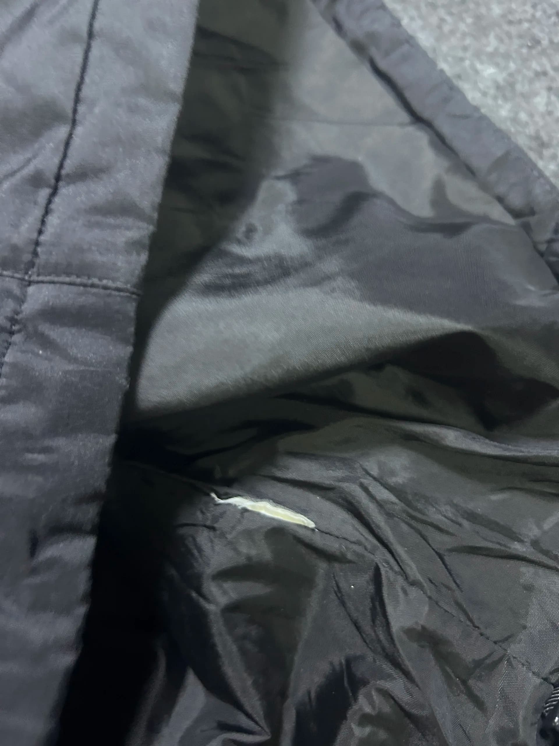 The North Face thrift puffer jacket India close-up