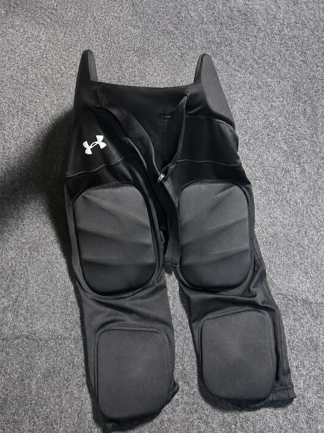 Under Armour HeatGear thrift shorts India back view